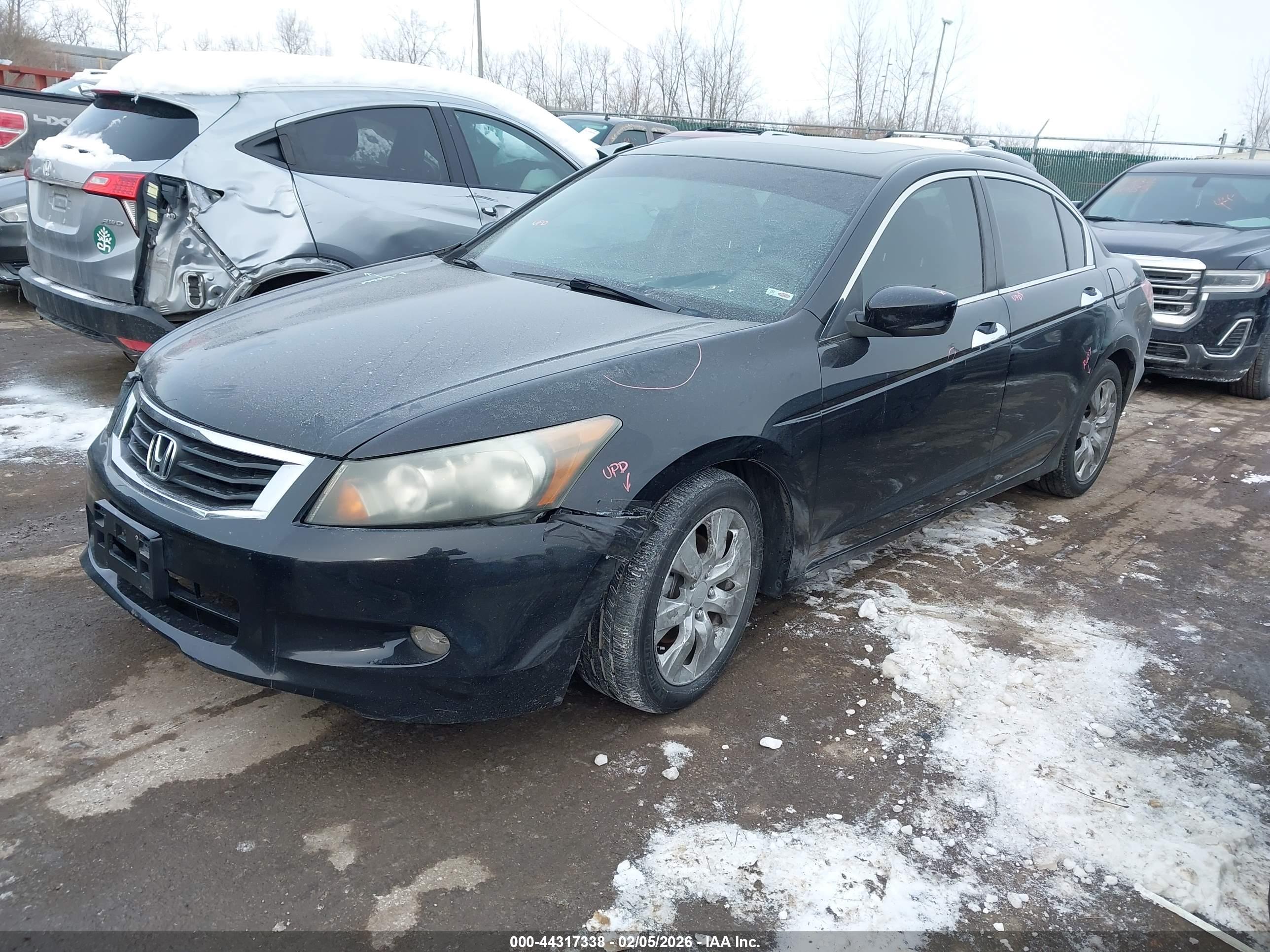 HONDA ACCORD image 2