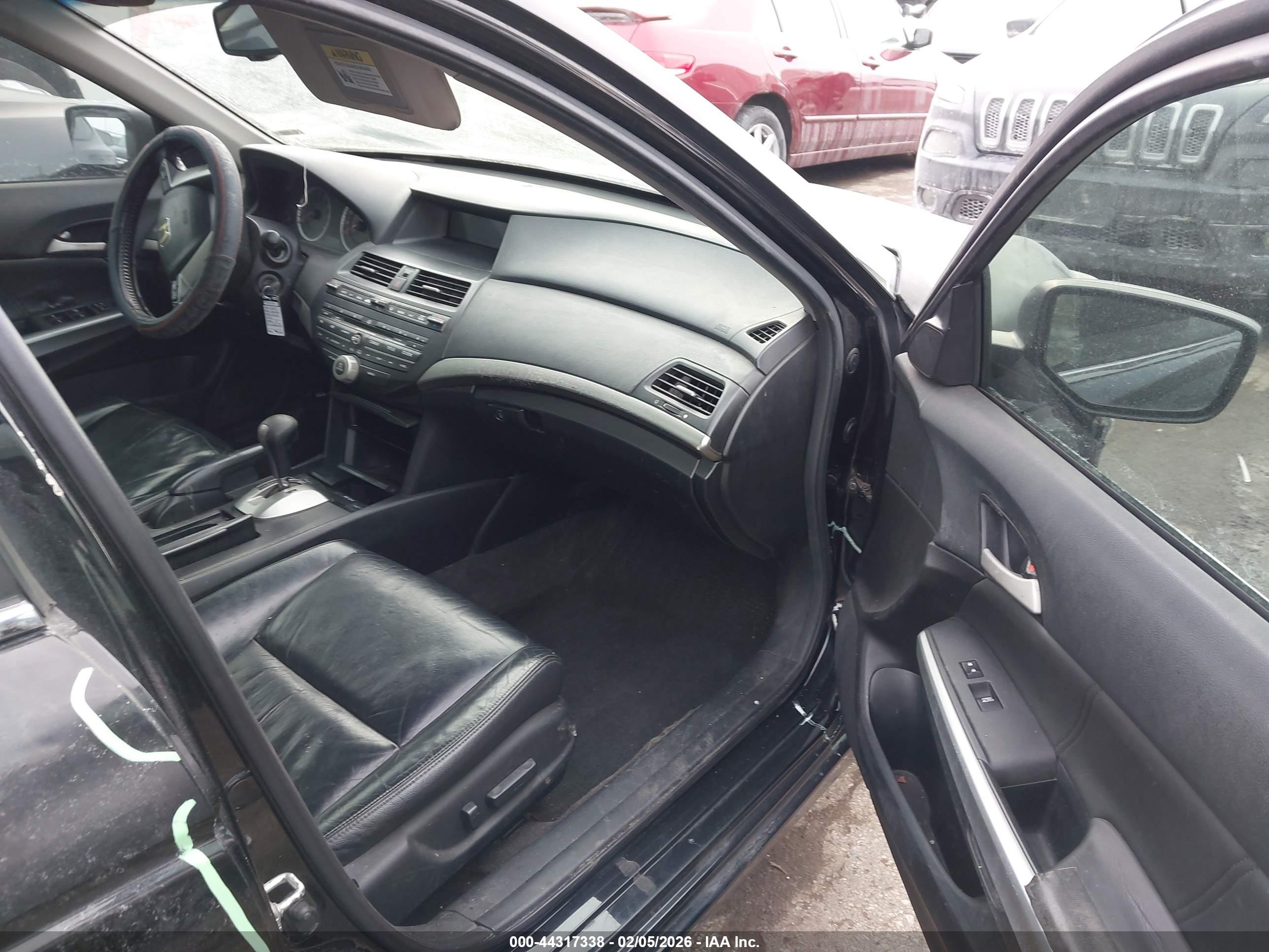 HONDA ACCORD image 5