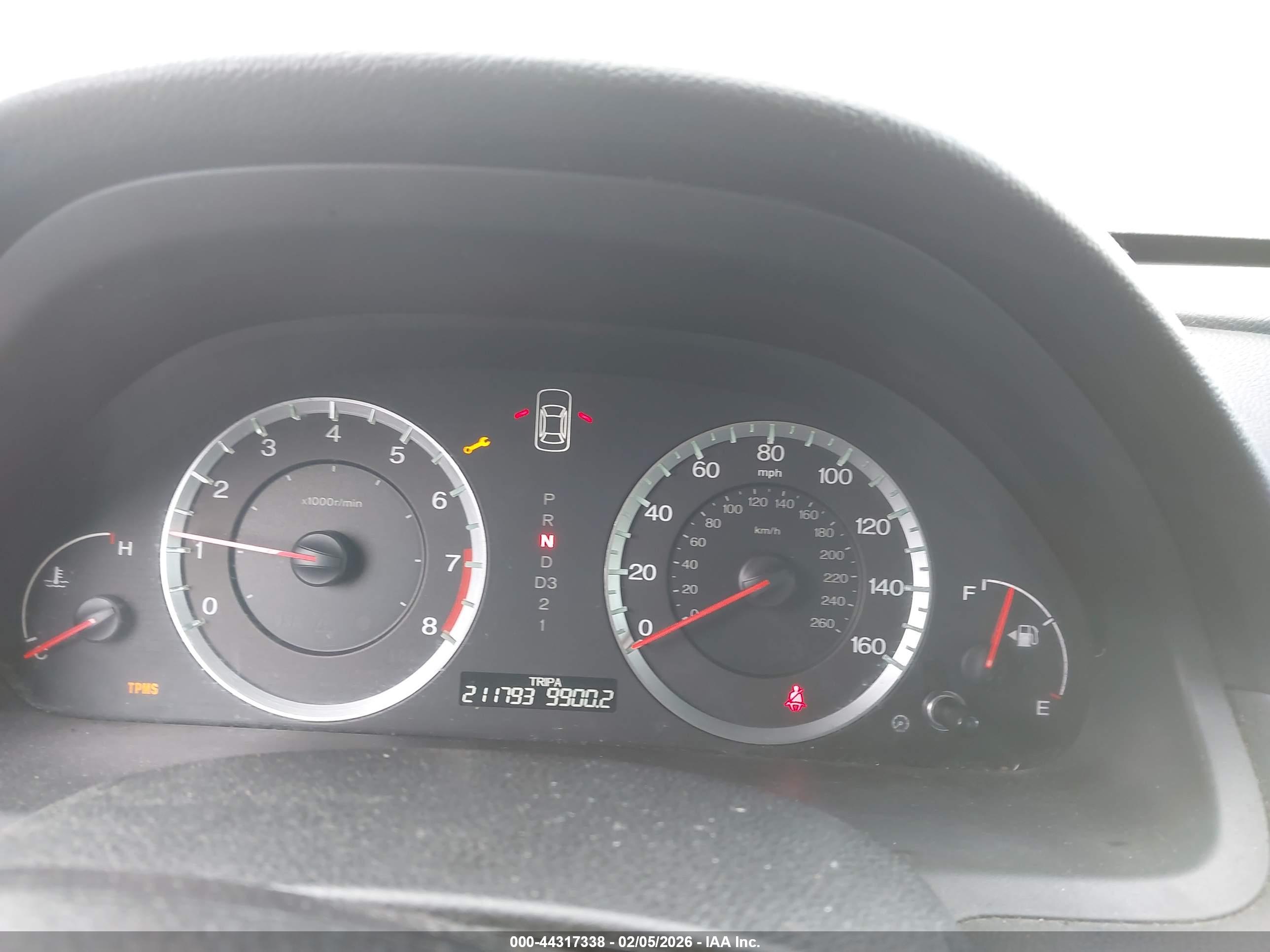 HONDA ACCORD image 7