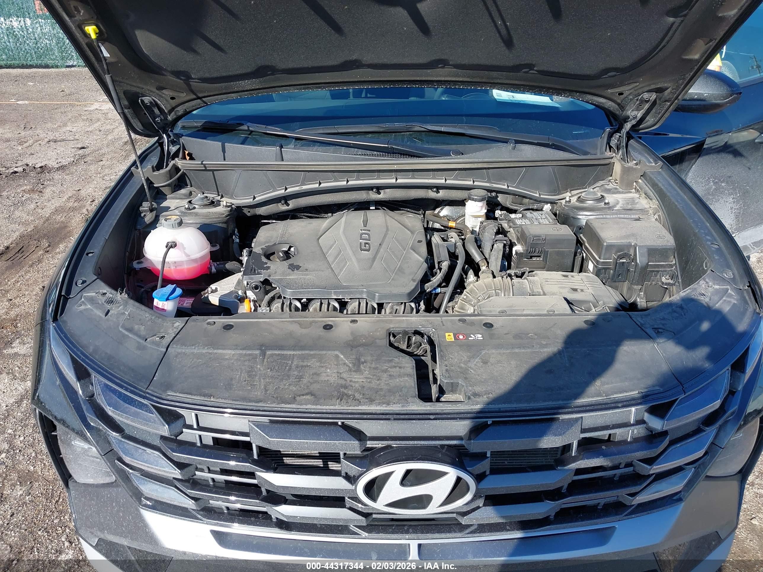 HYUNDAI TUCSON image 10