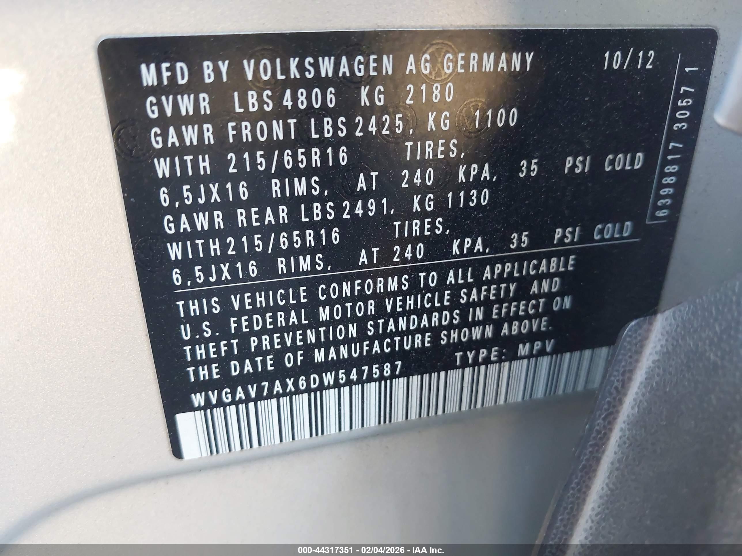 VOLKSWAGEN TIGUAN image 9