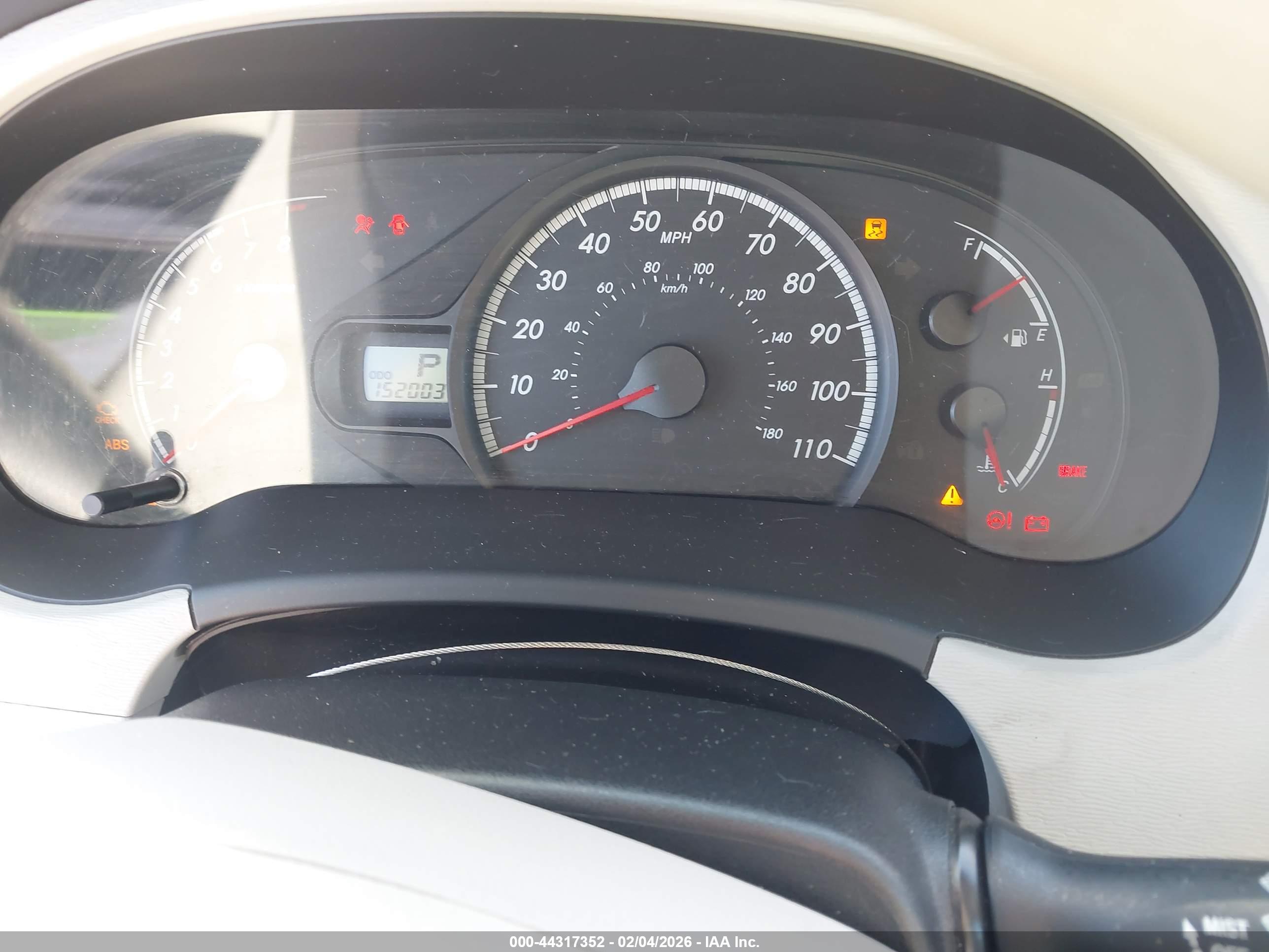 TOYOTA SIENNA image 7