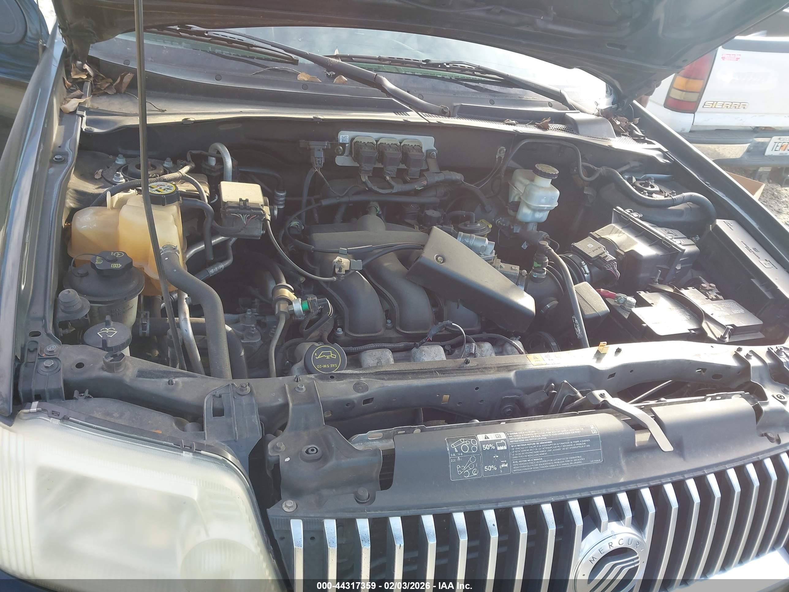 MERCURY MARINER image 10