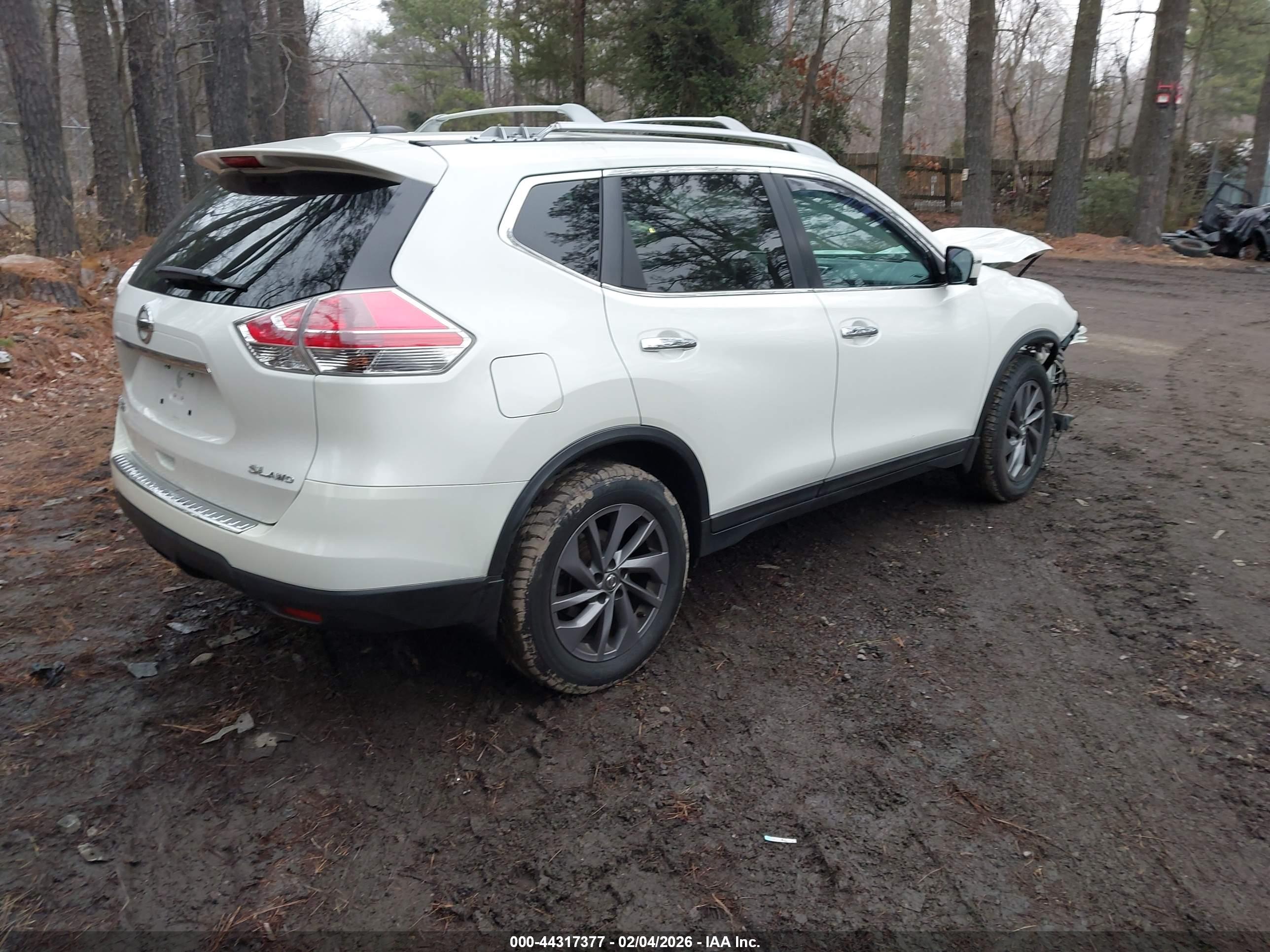 NISSAN ROGUE image 4