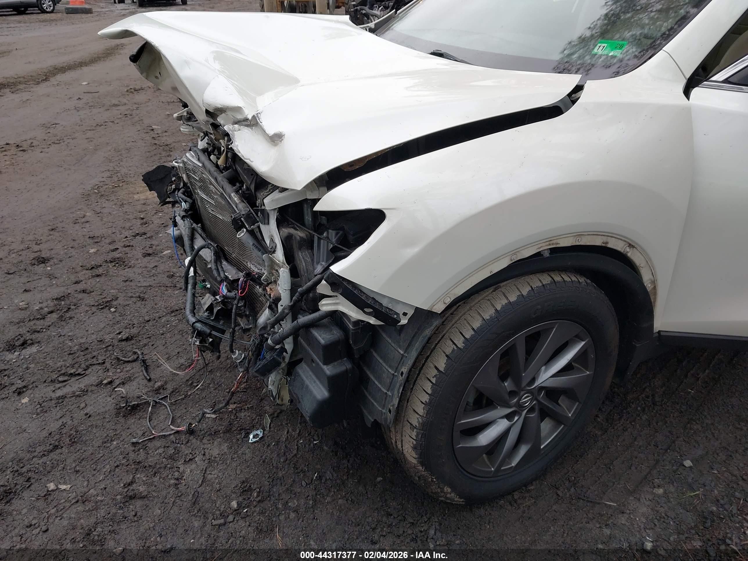 NISSAN ROGUE image 6