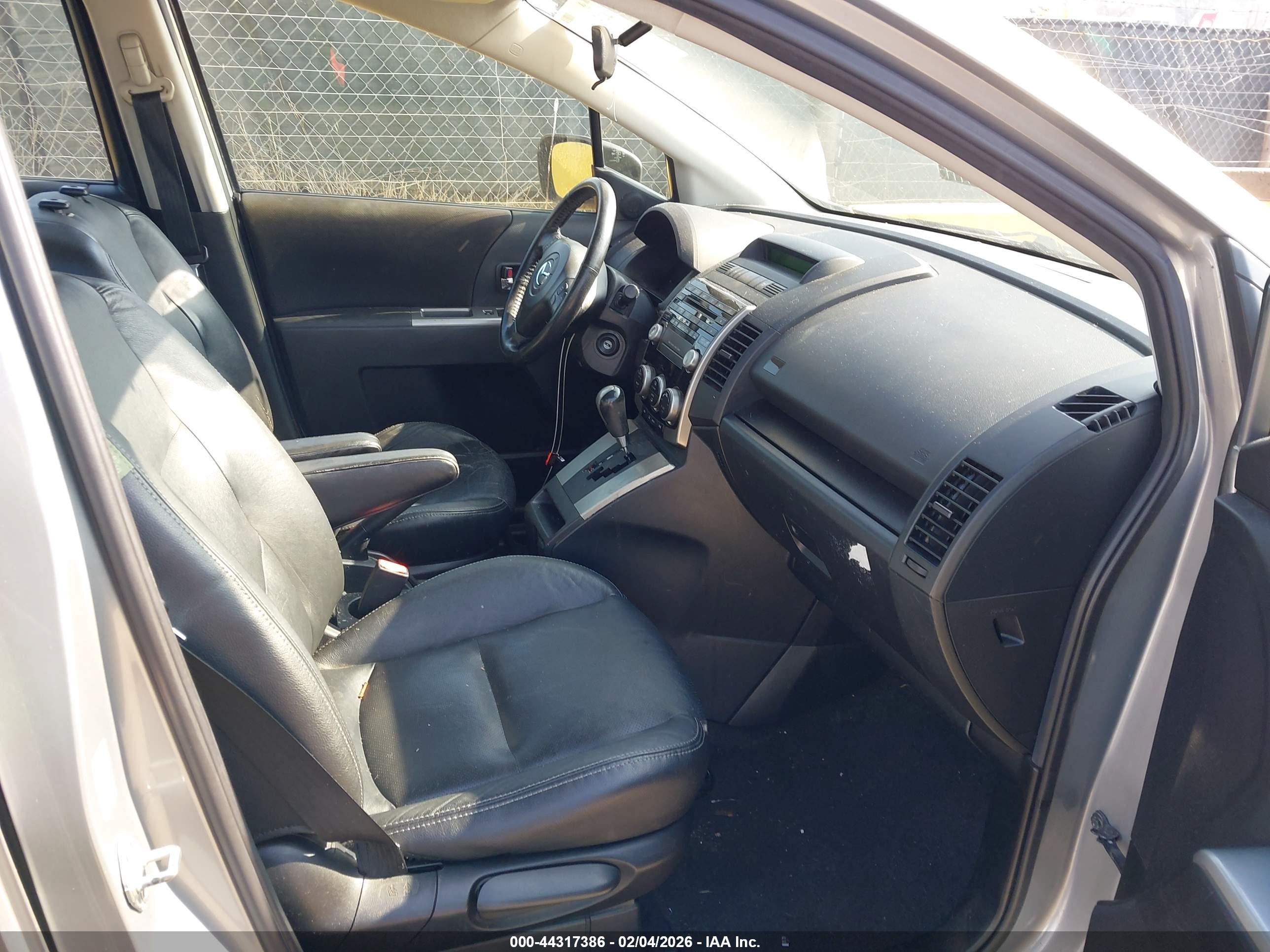 MAZDA MAZDA5 image 5