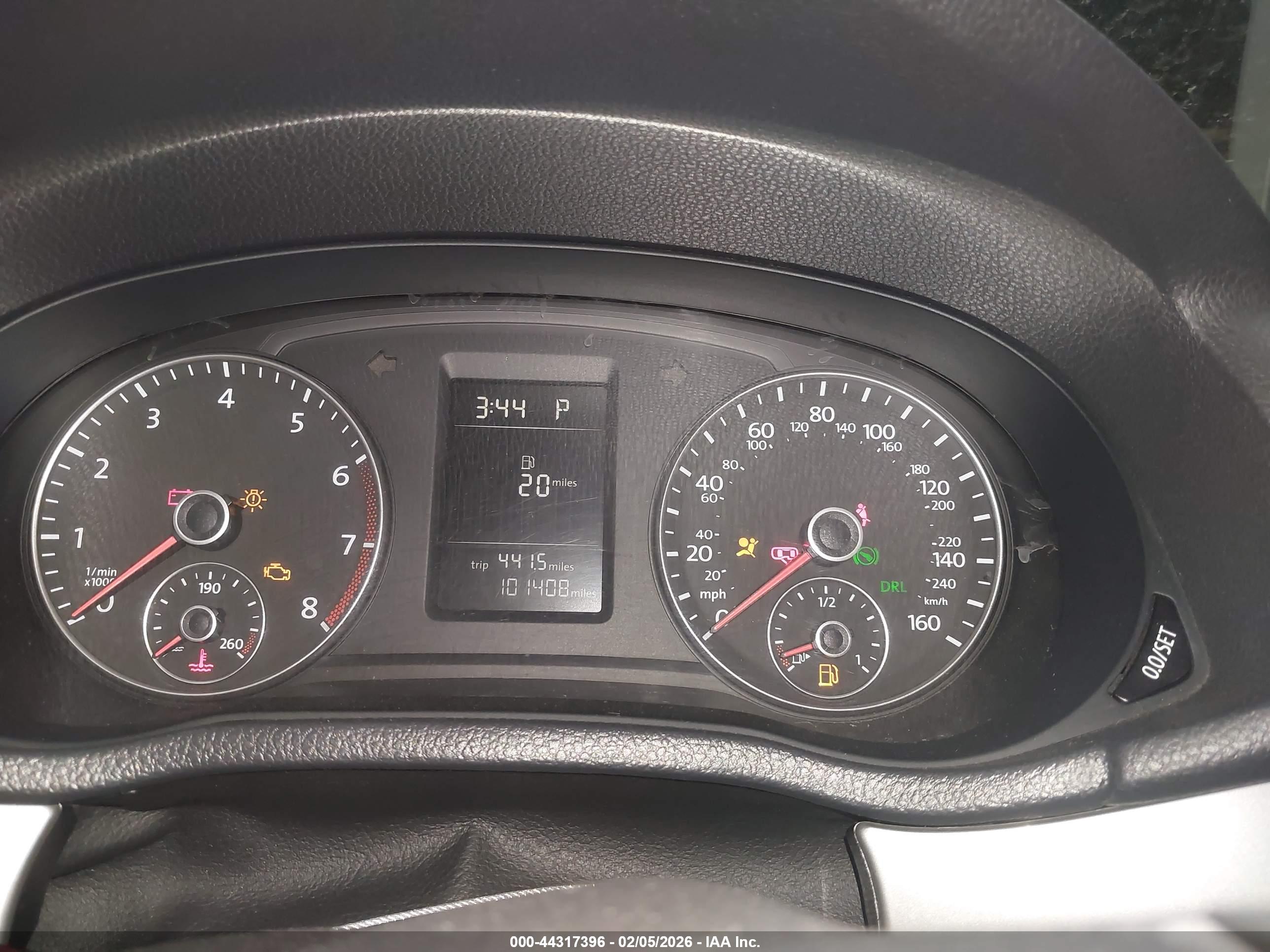 VOLKSWAGEN PASSAT image 7