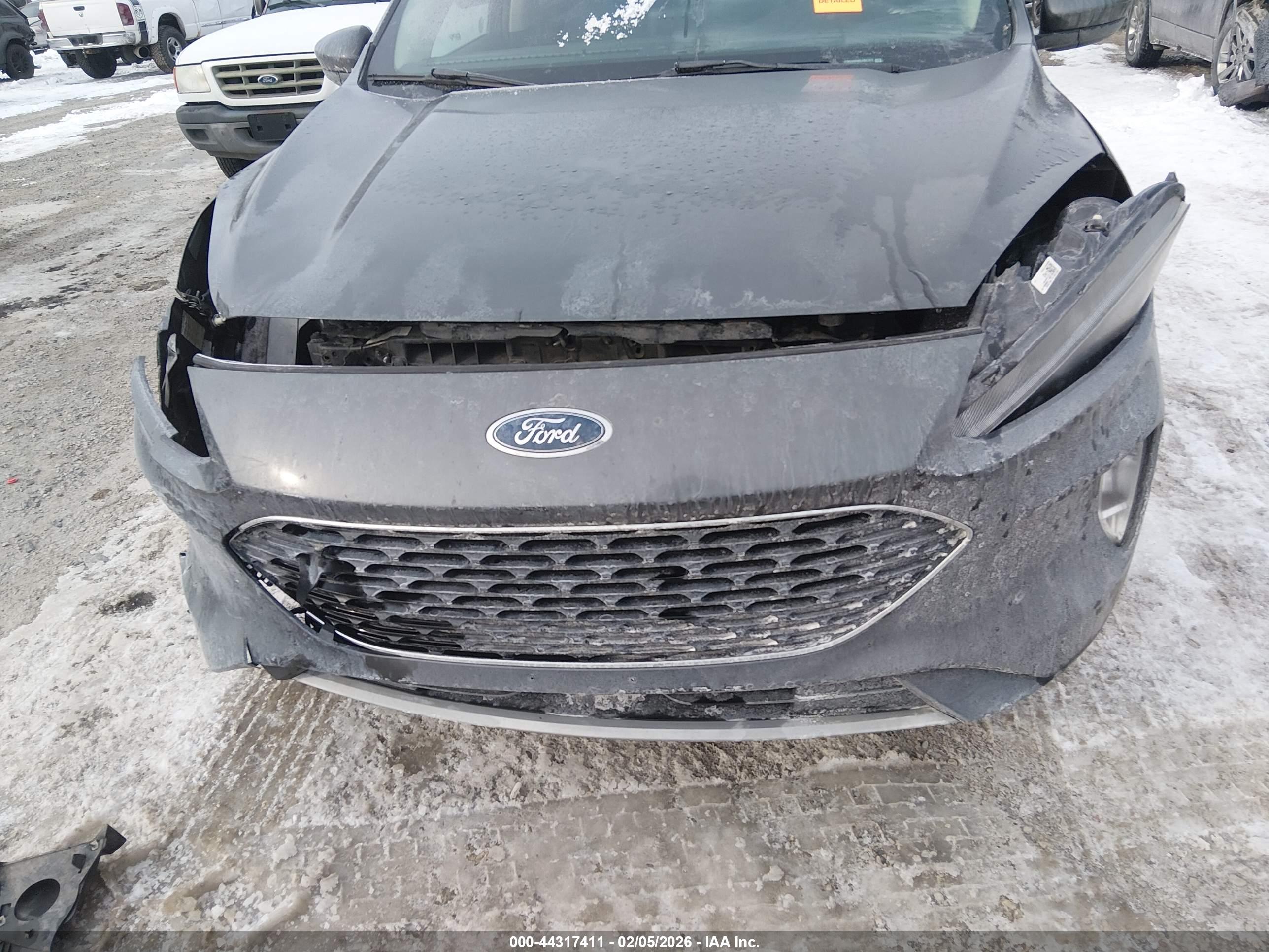 FORD ESCAPE image 6