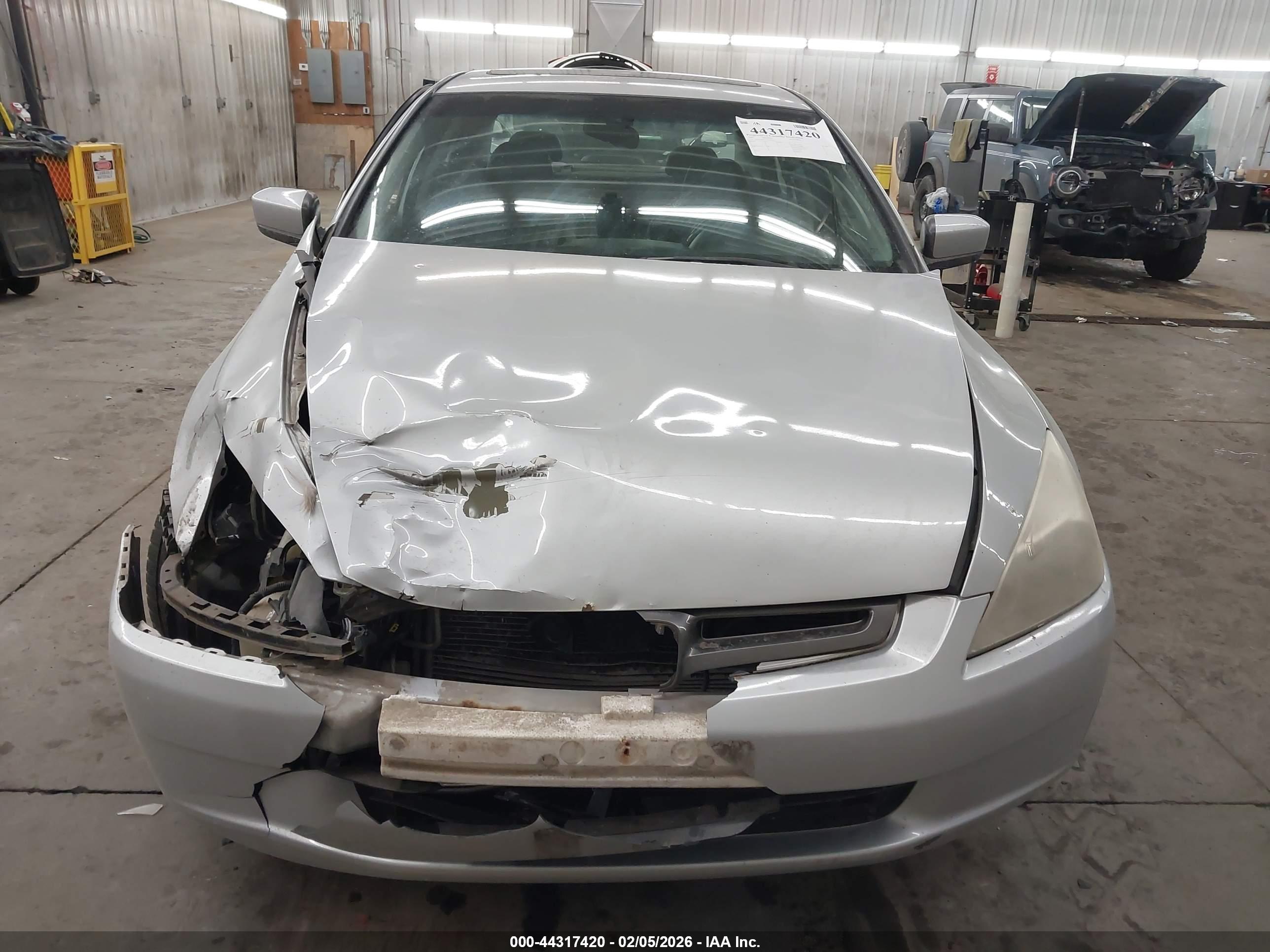 HONDA ACCORD image 6