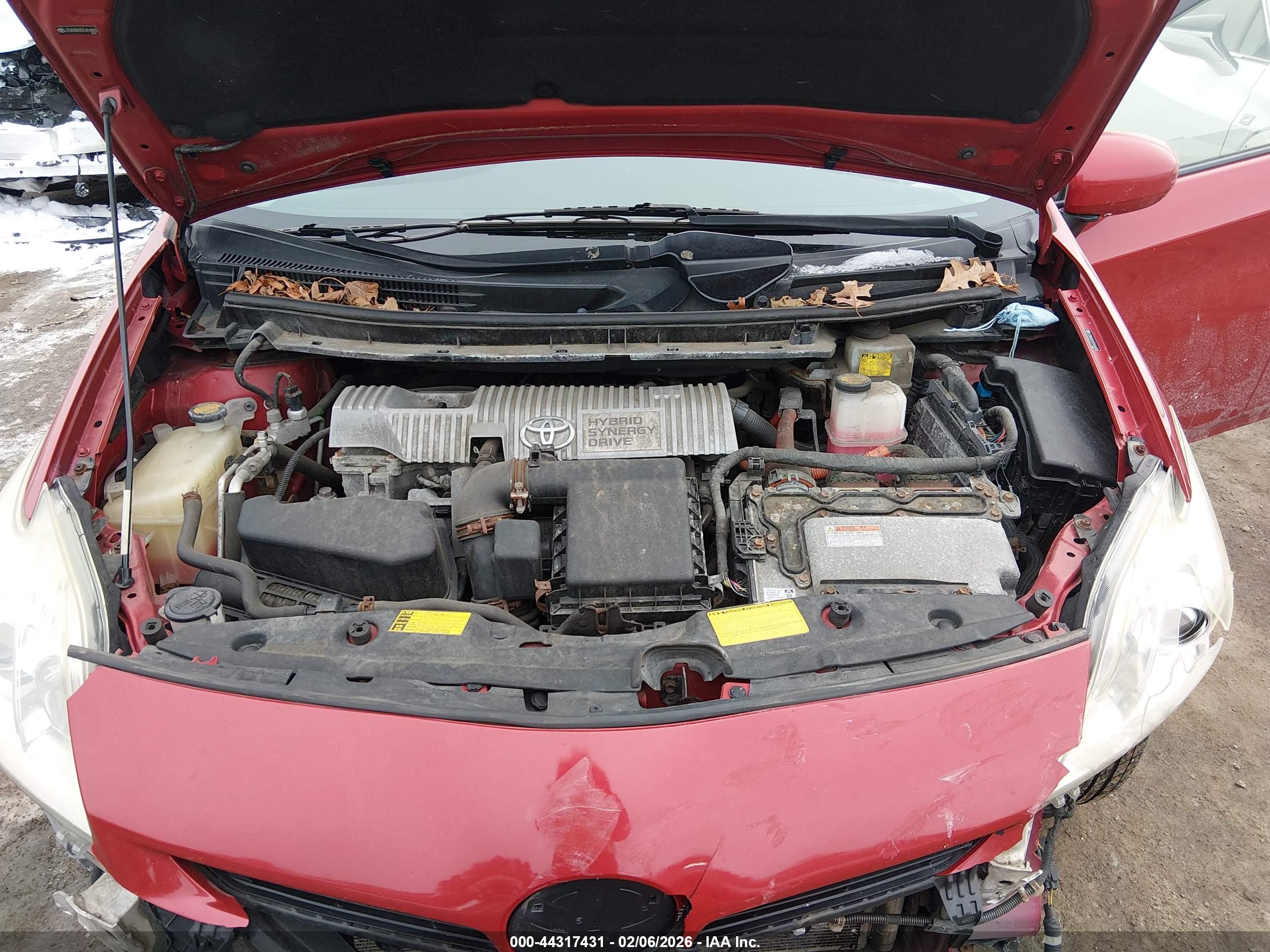 TOYOTA PRIUS image 10