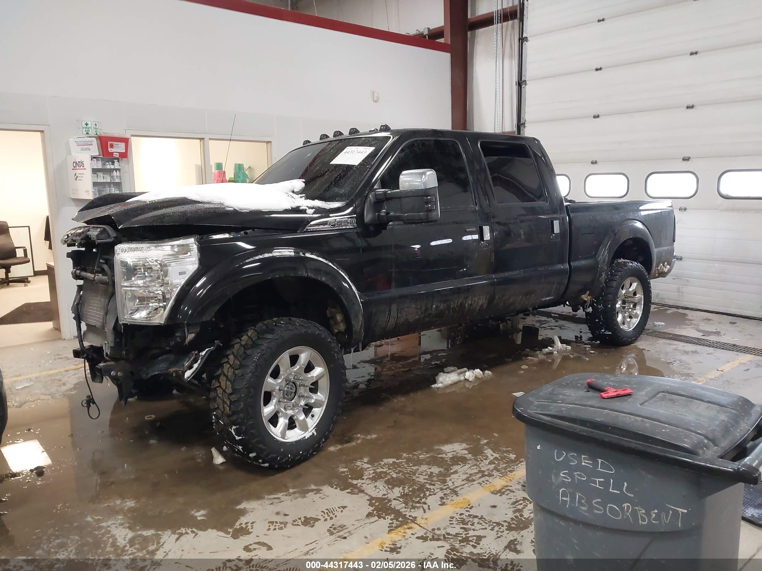 FORD F-250 image 2