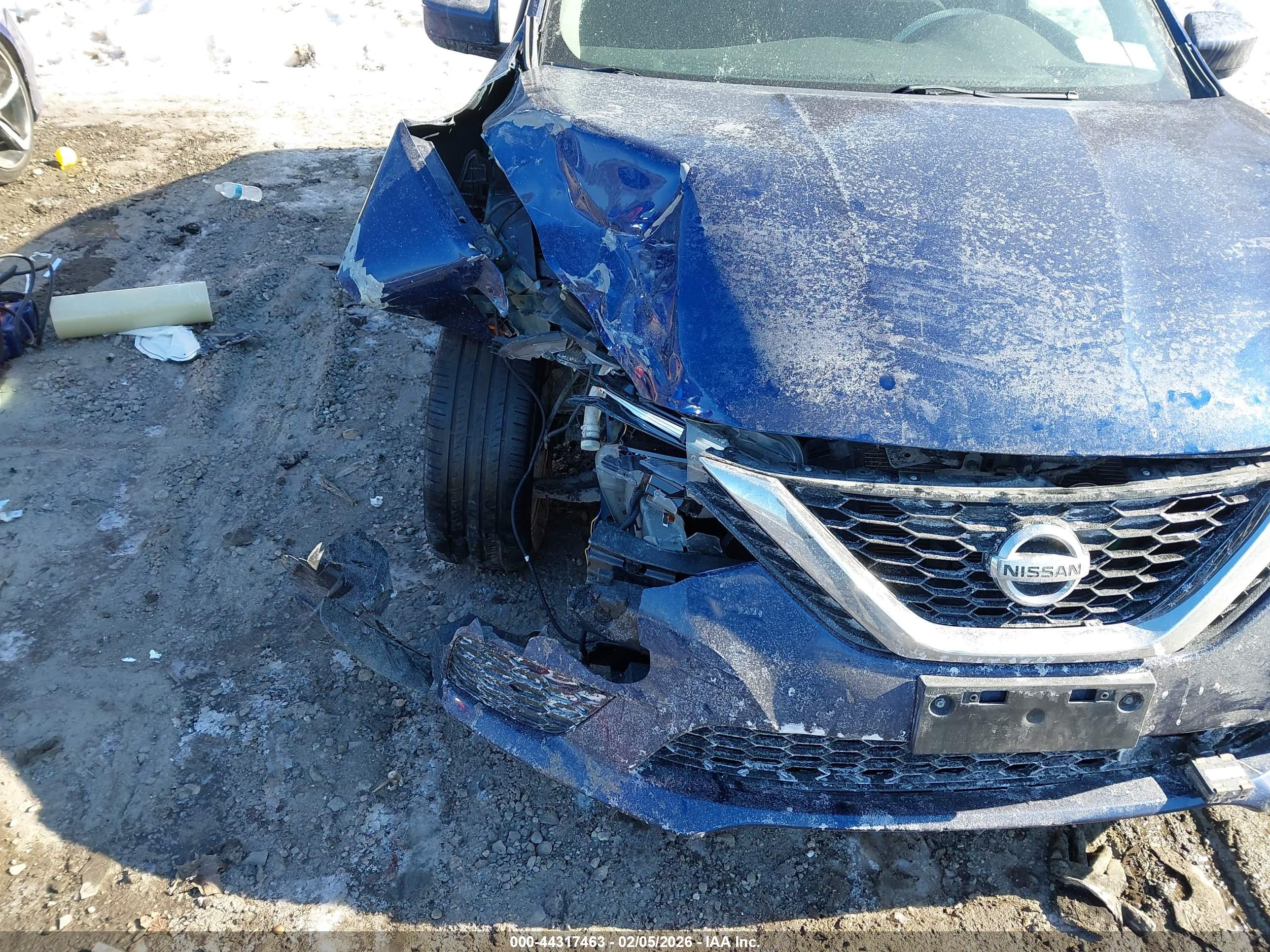 NISSAN SENTRA image 6