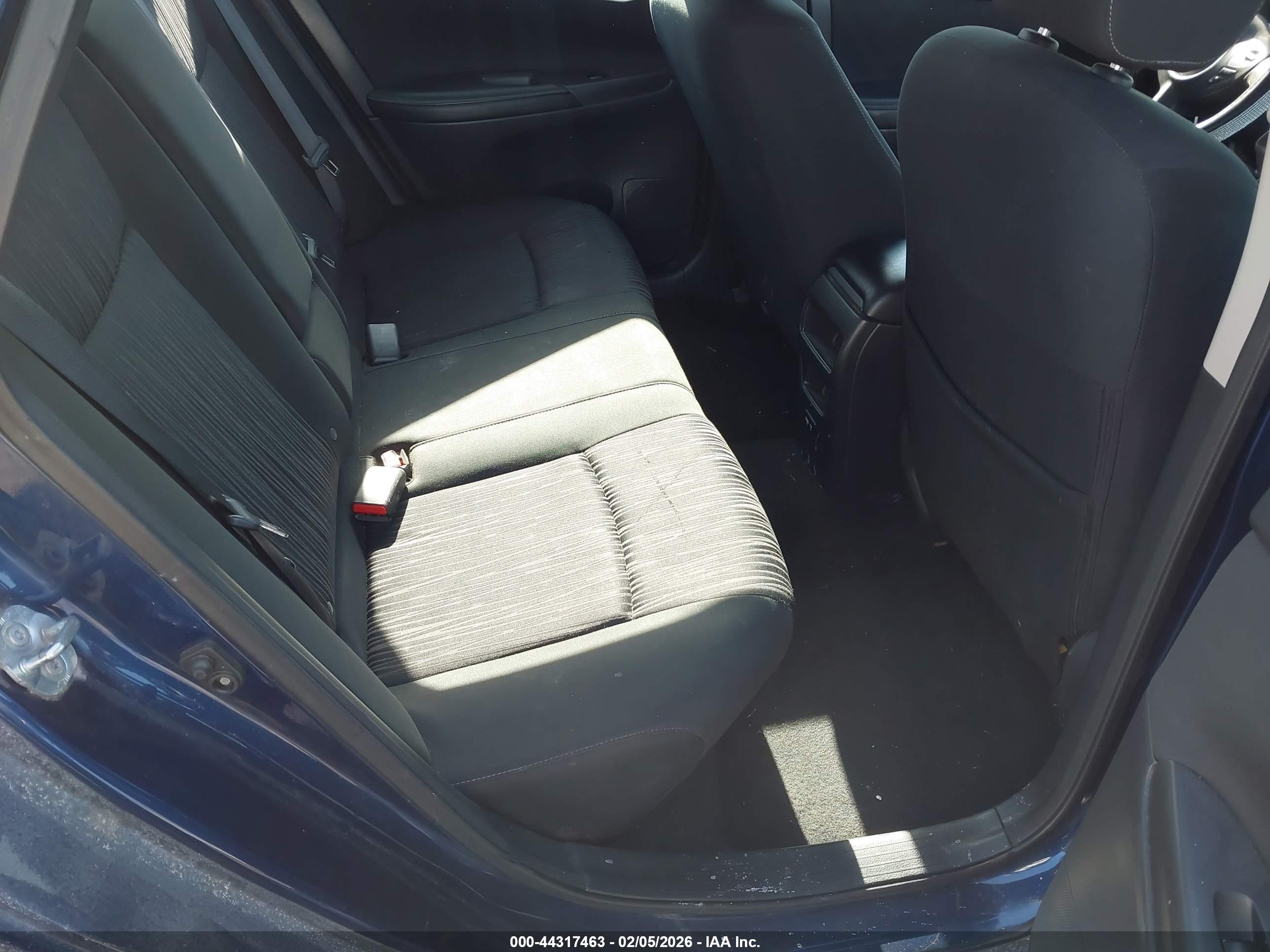 NISSAN SENTRA image 8