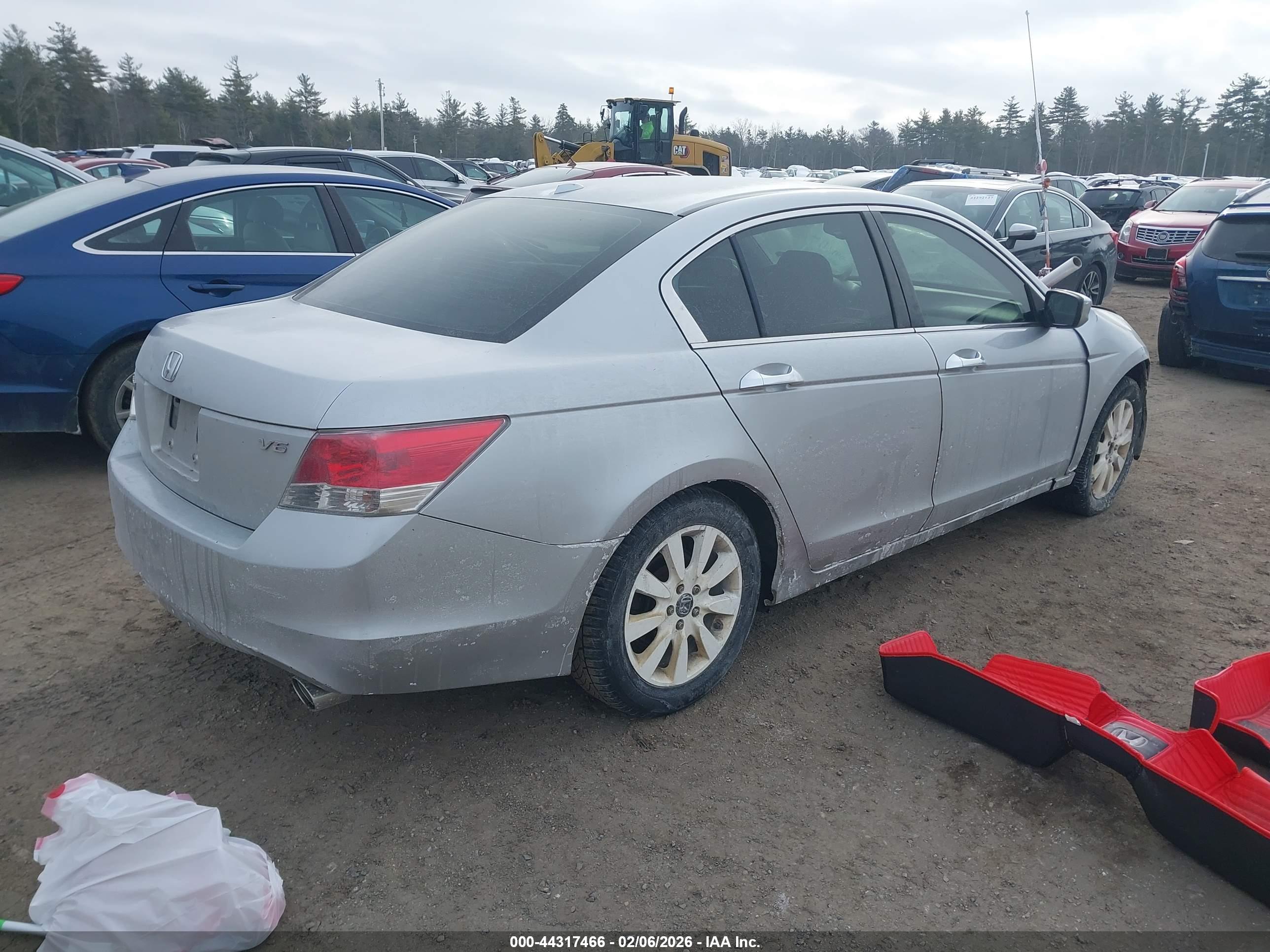 HONDA ACCORD image 4