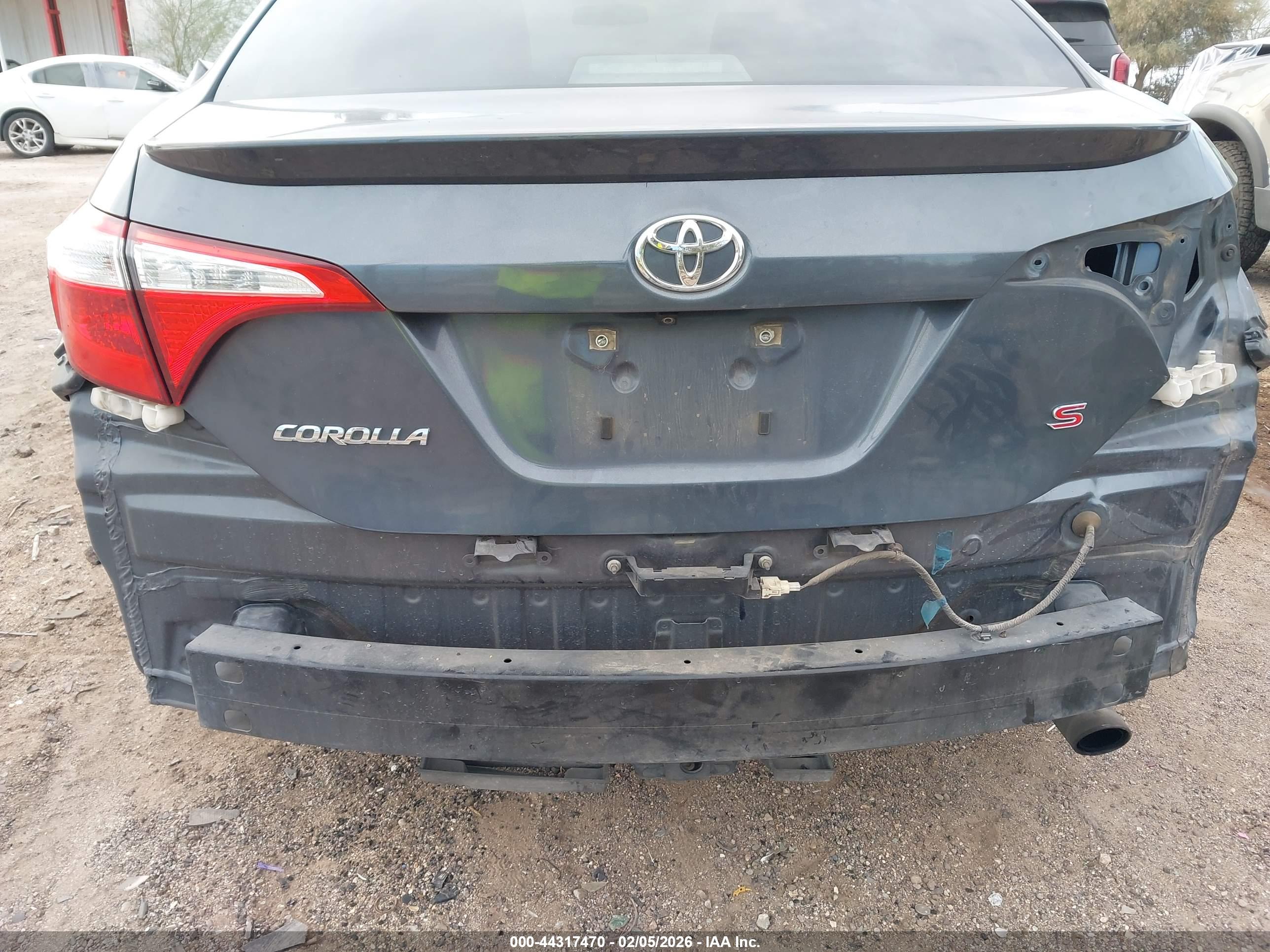 TOYOTA COROLLA image 6