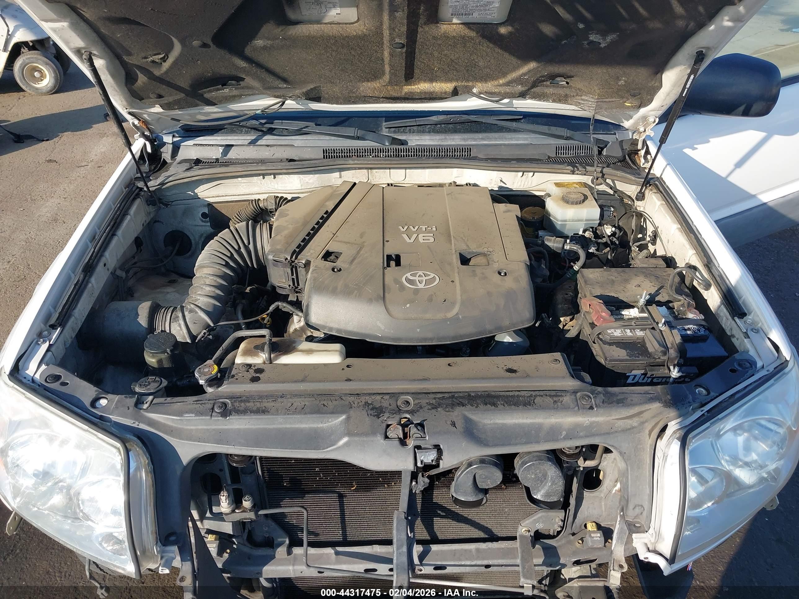 TOYOTA 4RUNNER image 10