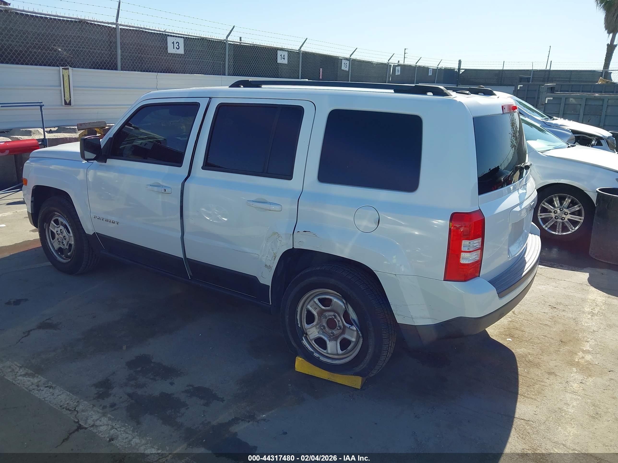 JEEP PATRIOT image 3
