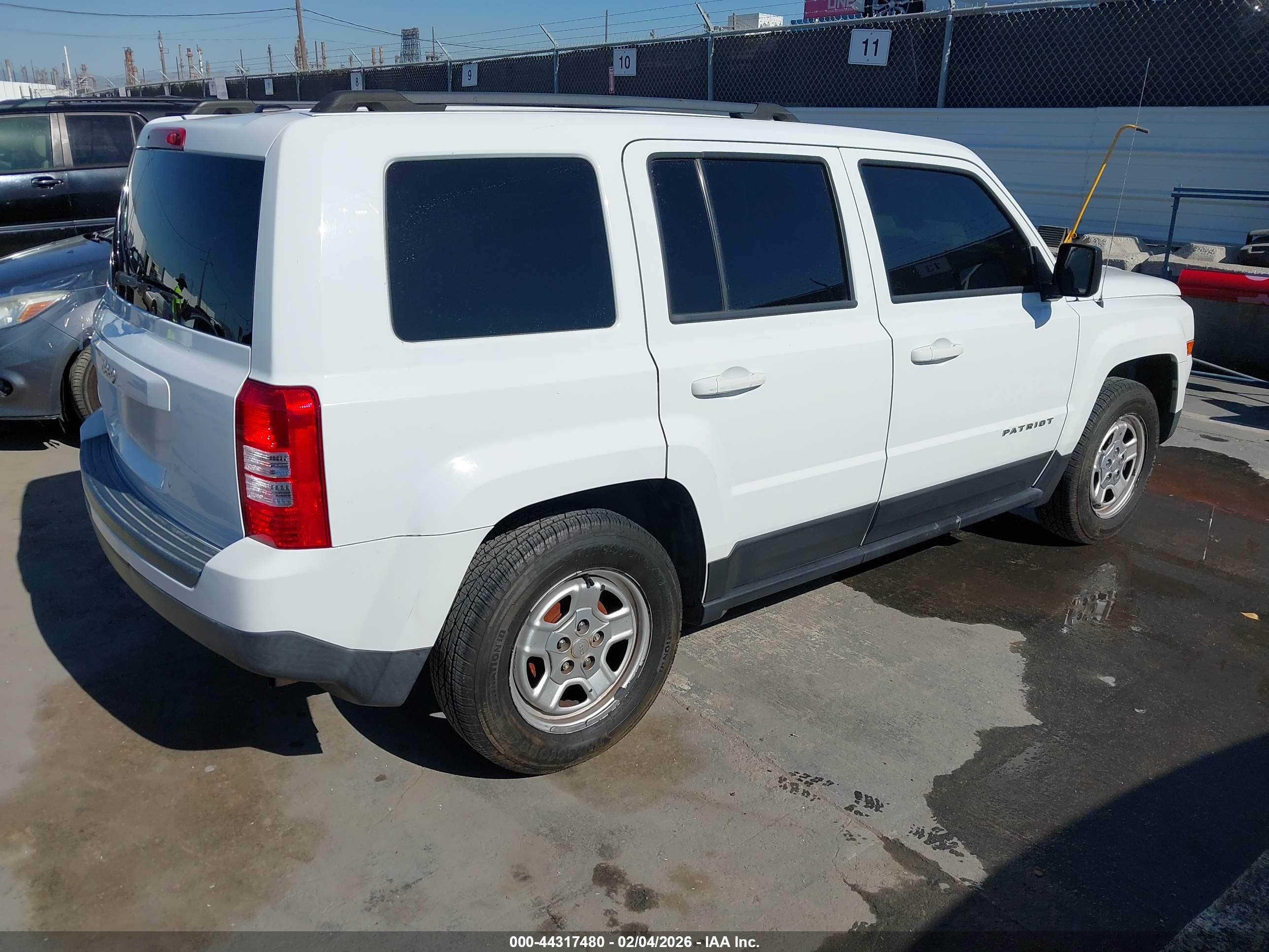 JEEP PATRIOT image 4