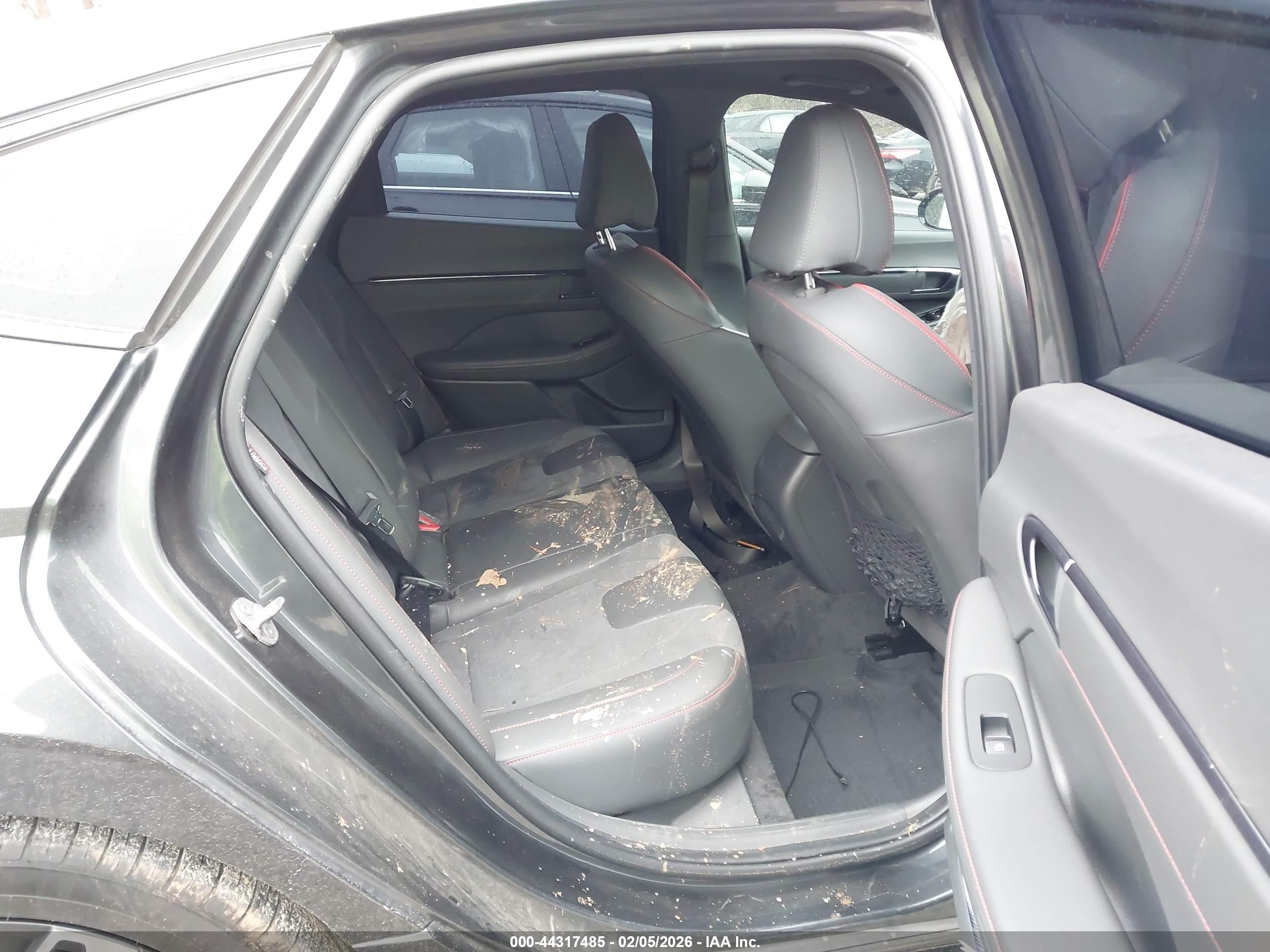 HYUNDAI SONATA image 8