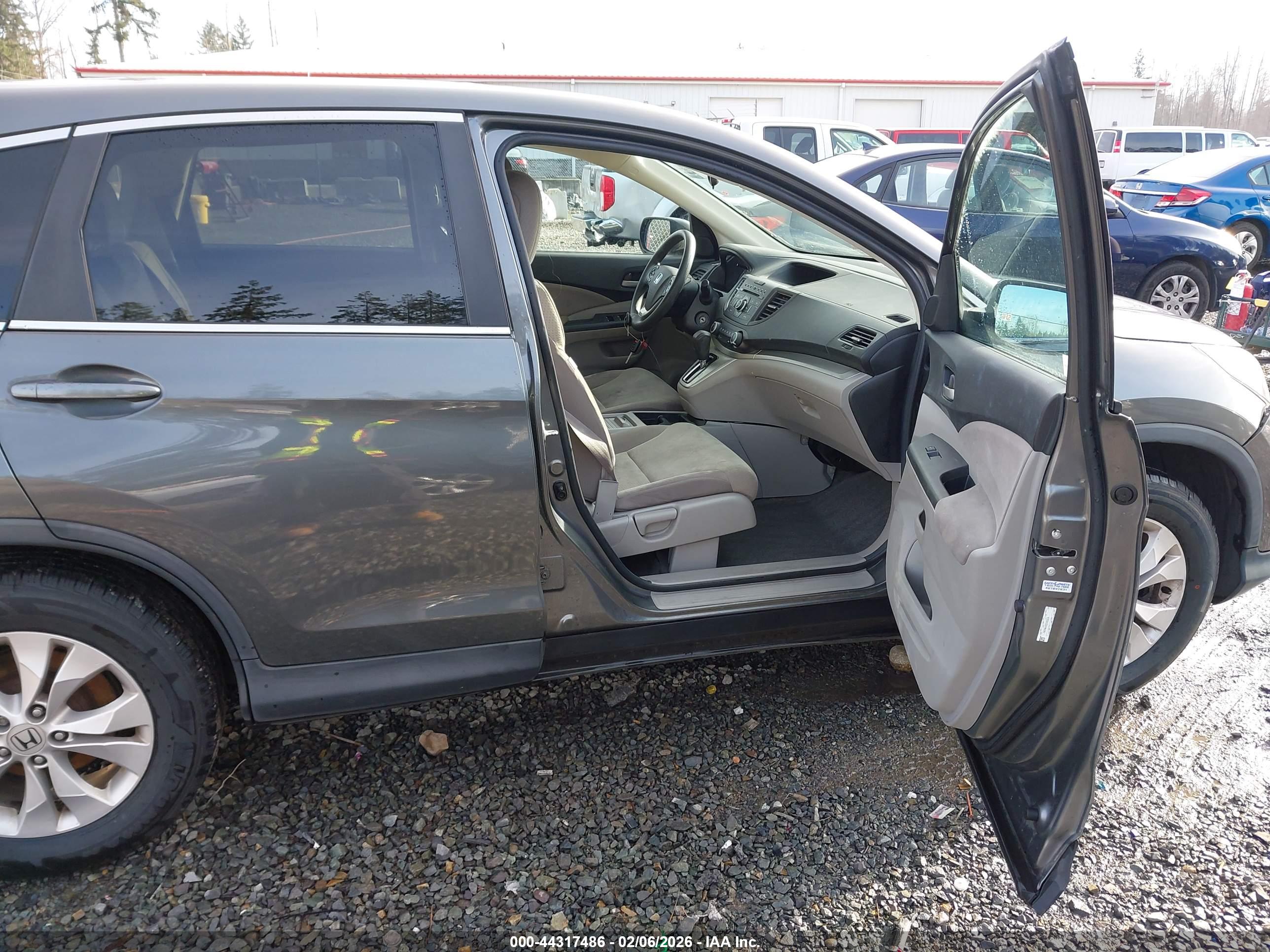 HONDA CR-V image 5
