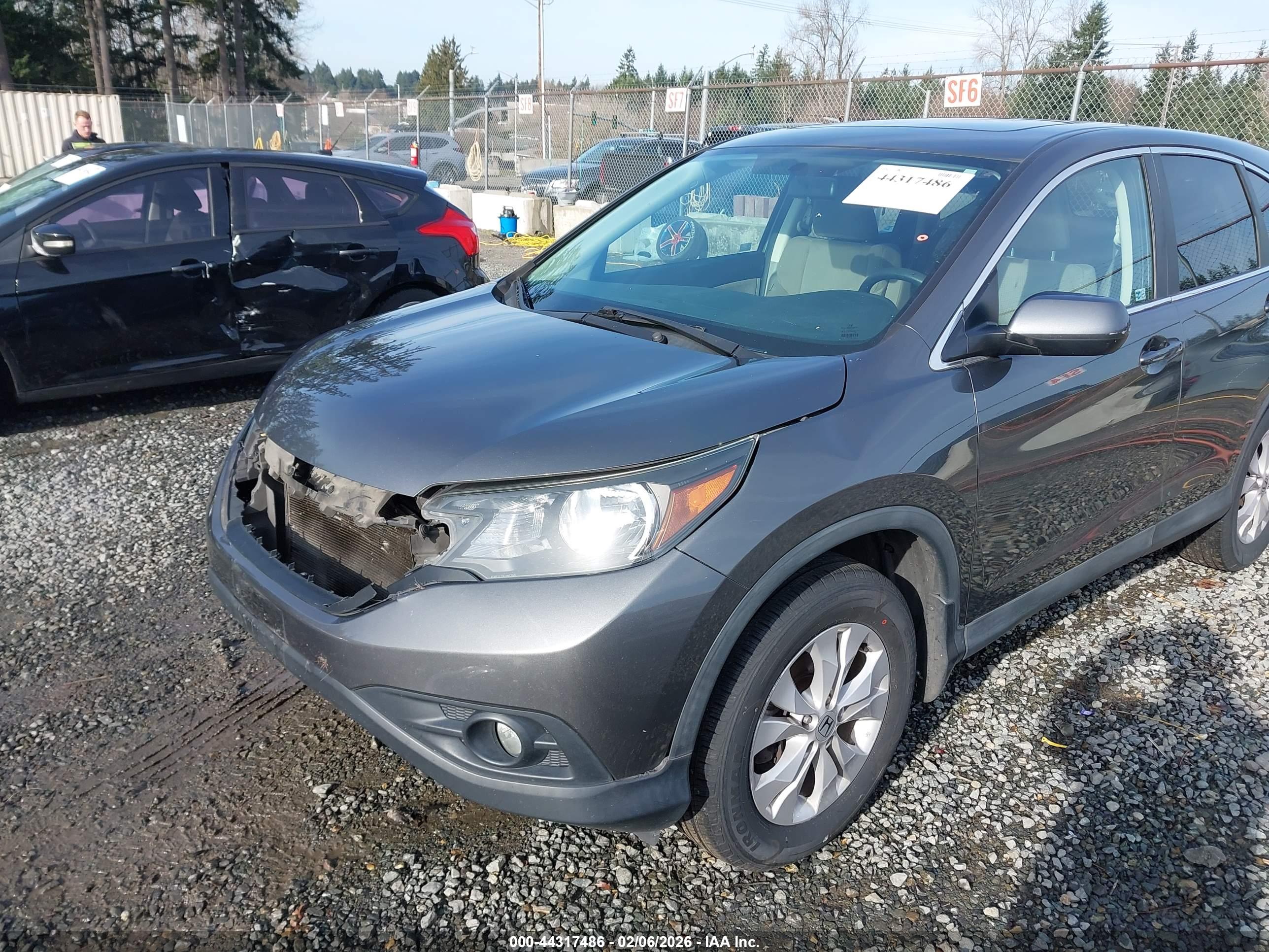 HONDA CR-V image 6