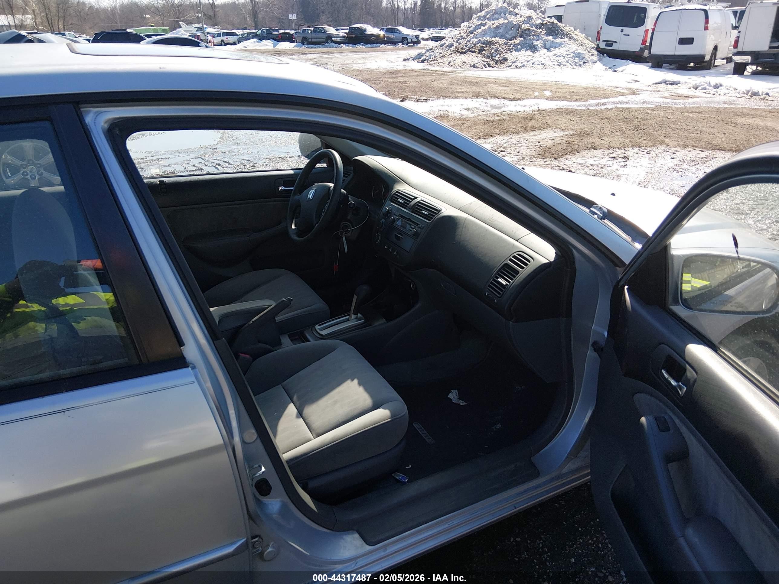 HONDA CIVIC image 5