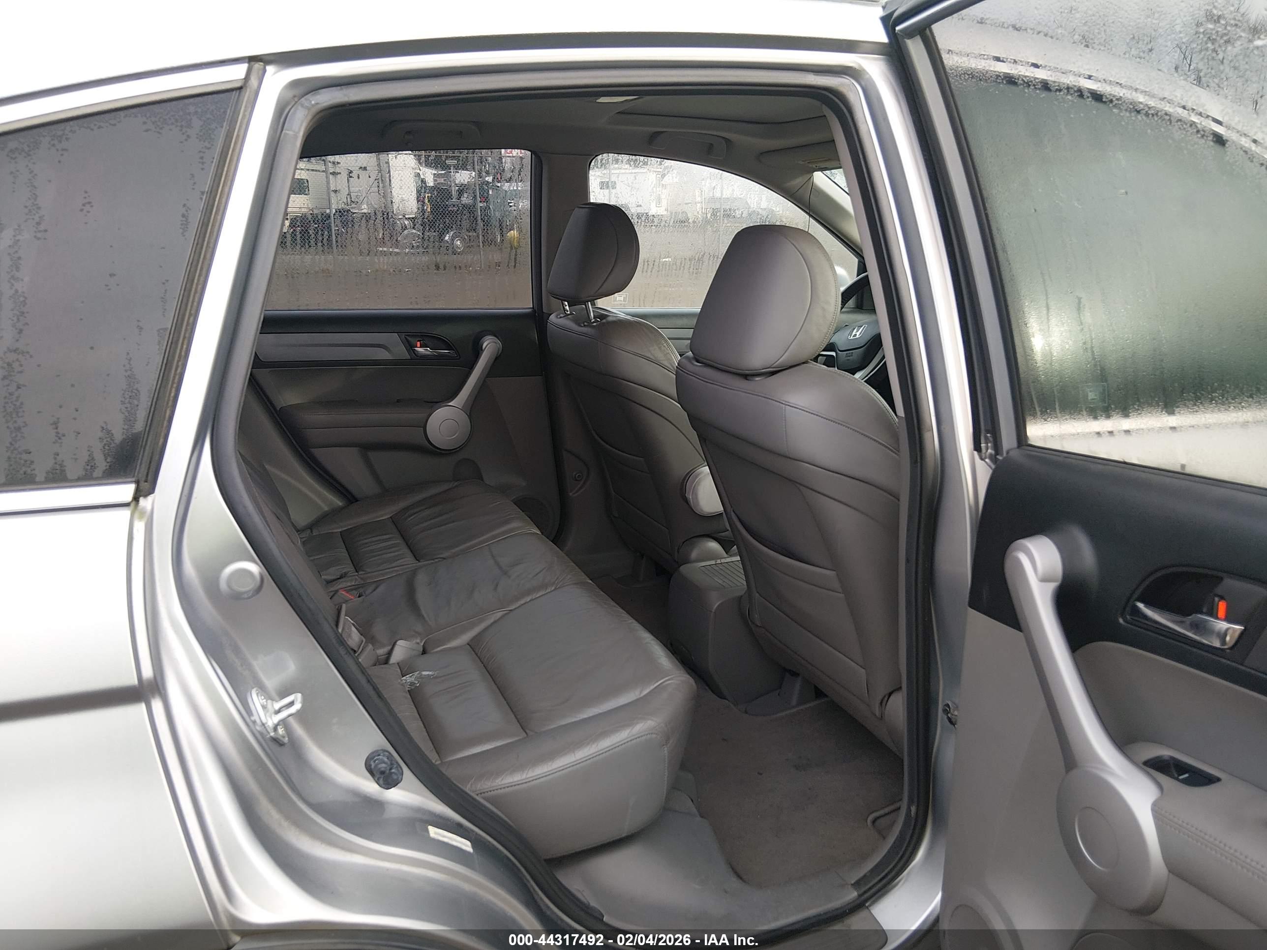 HONDA CR-V image 8
