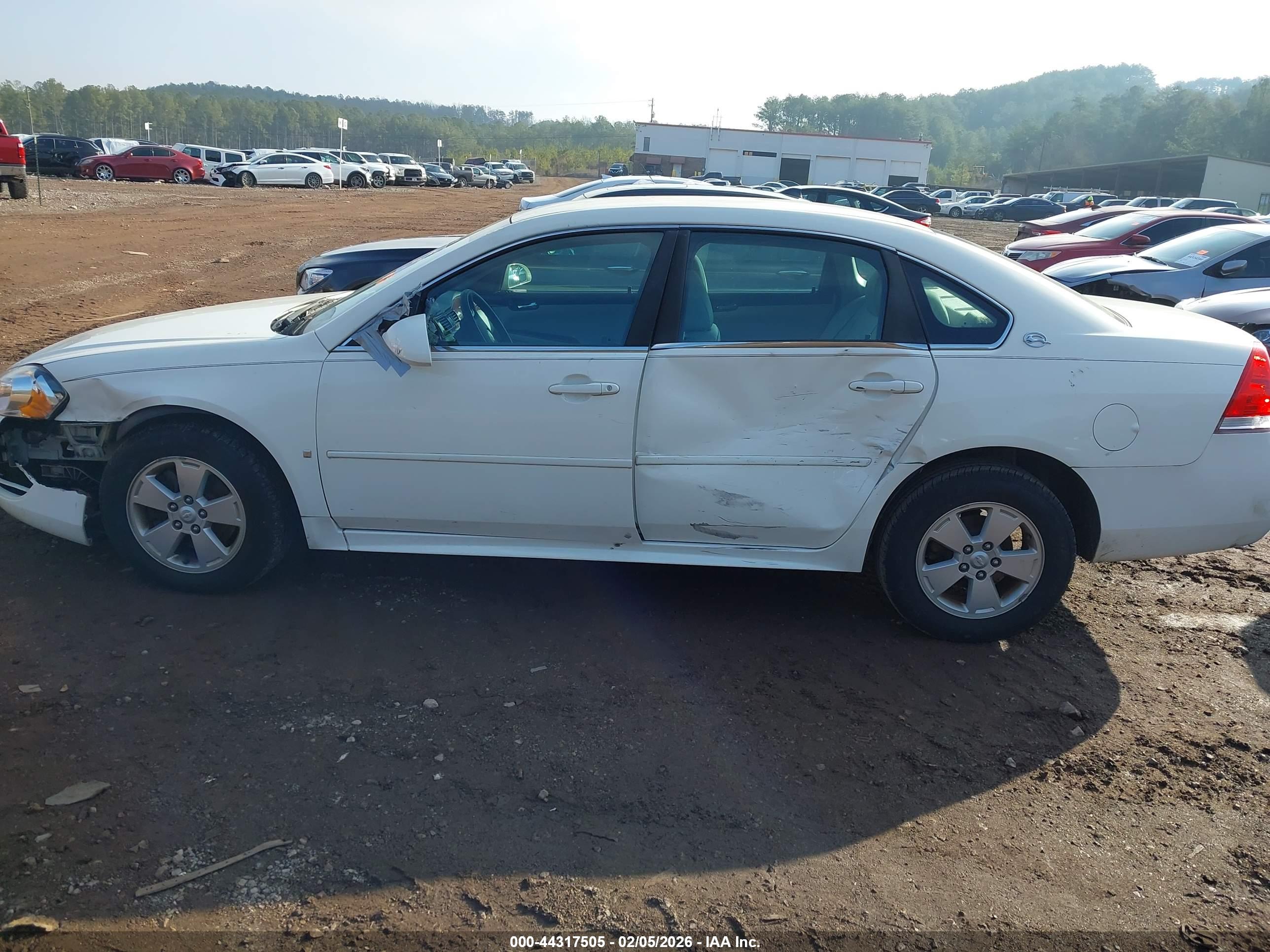 CHEVROLET IMPALA image 6