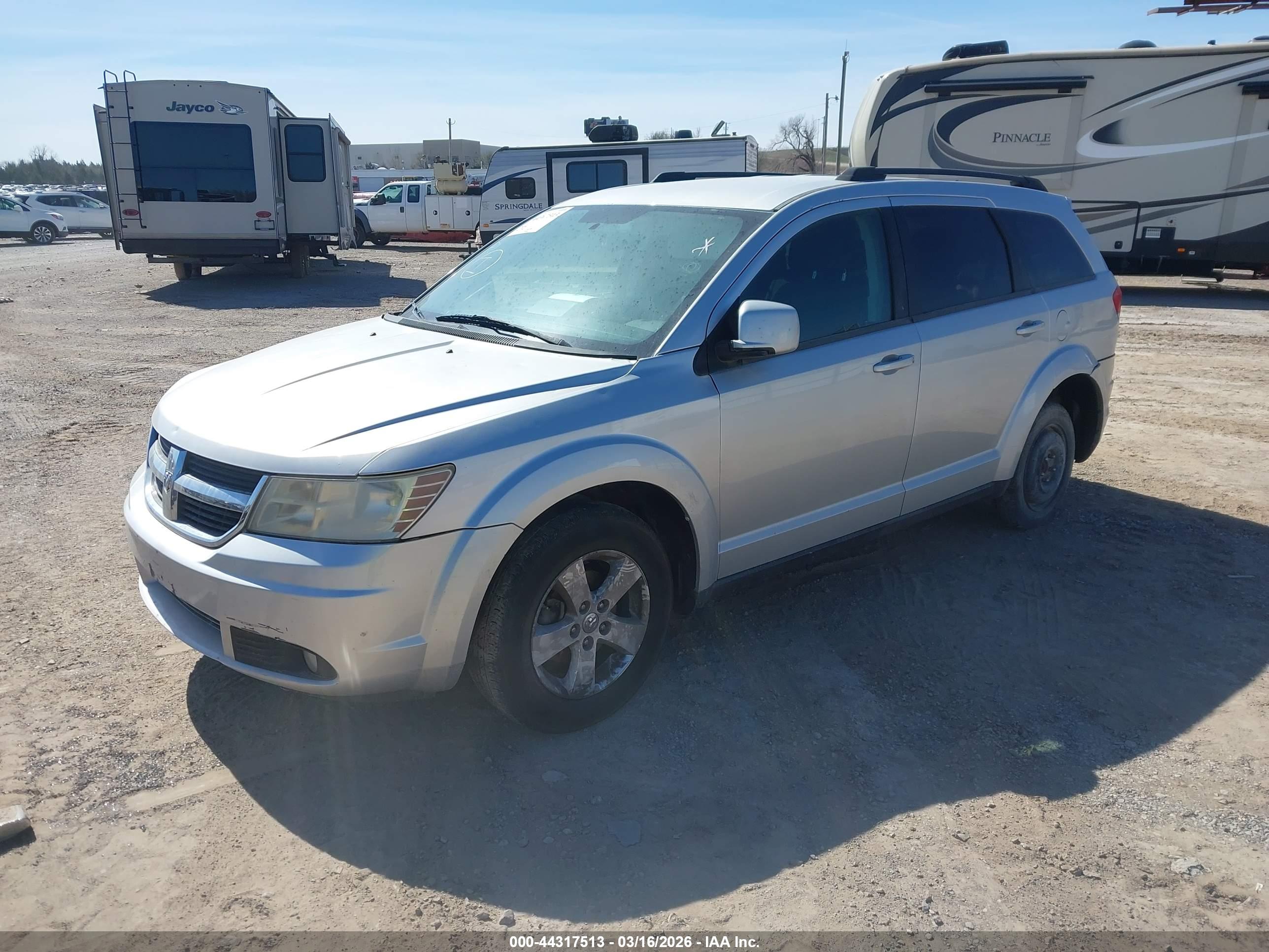 DODGE JOURNEY image 2