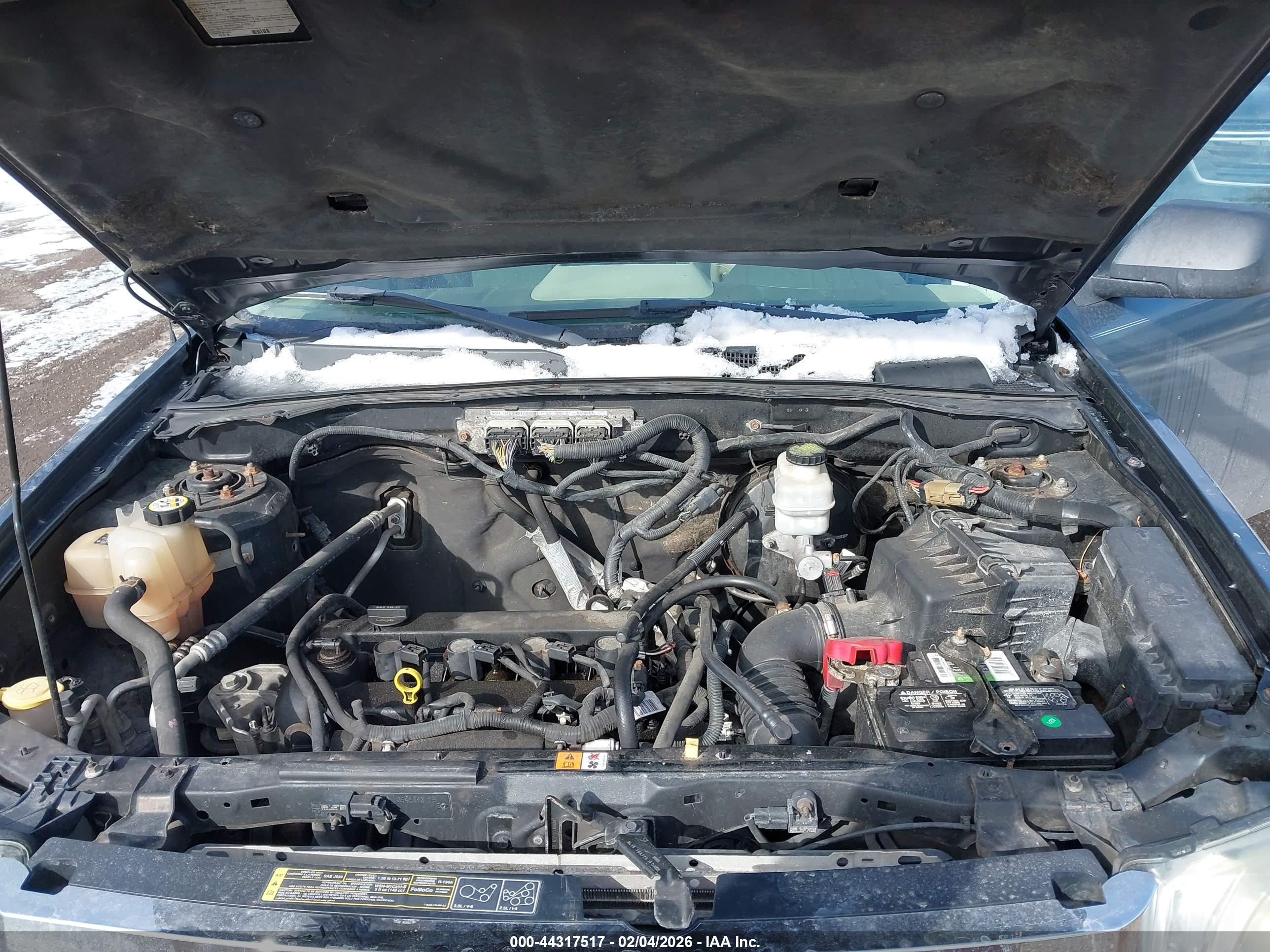 FORD ESCAPE image 10