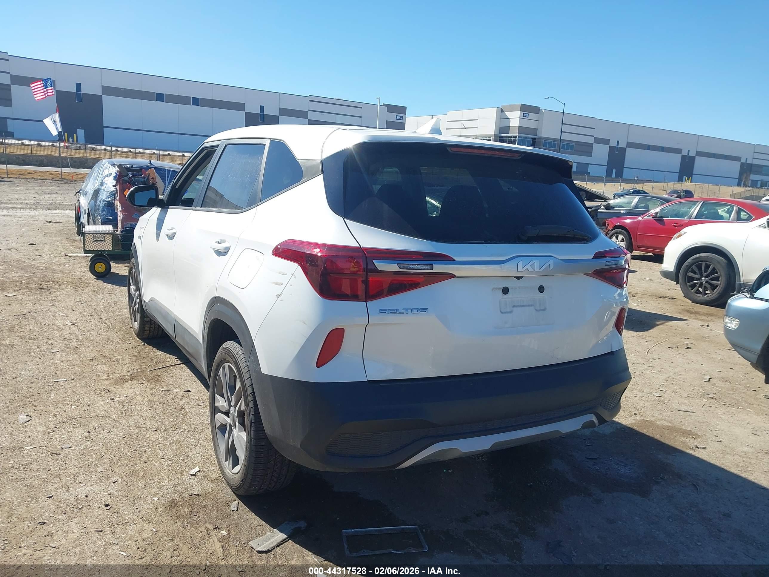 KIA SELTOS image 3