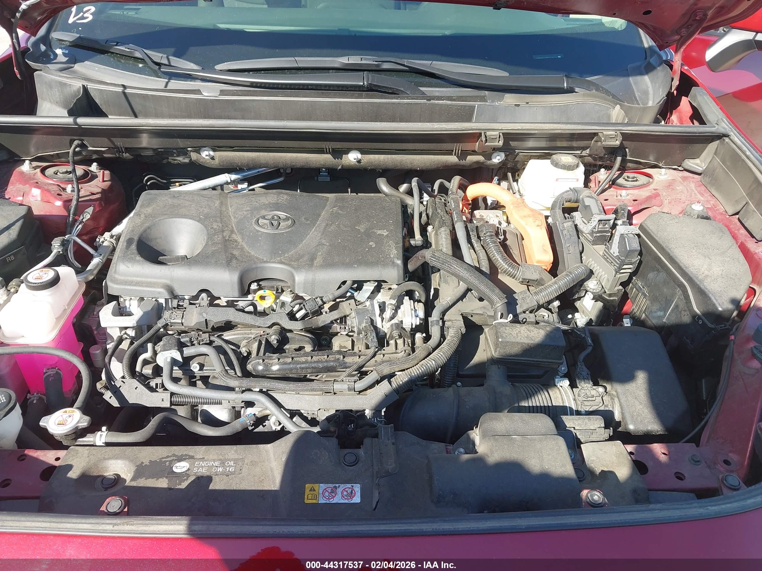 TOYOTA RAV4 image 10