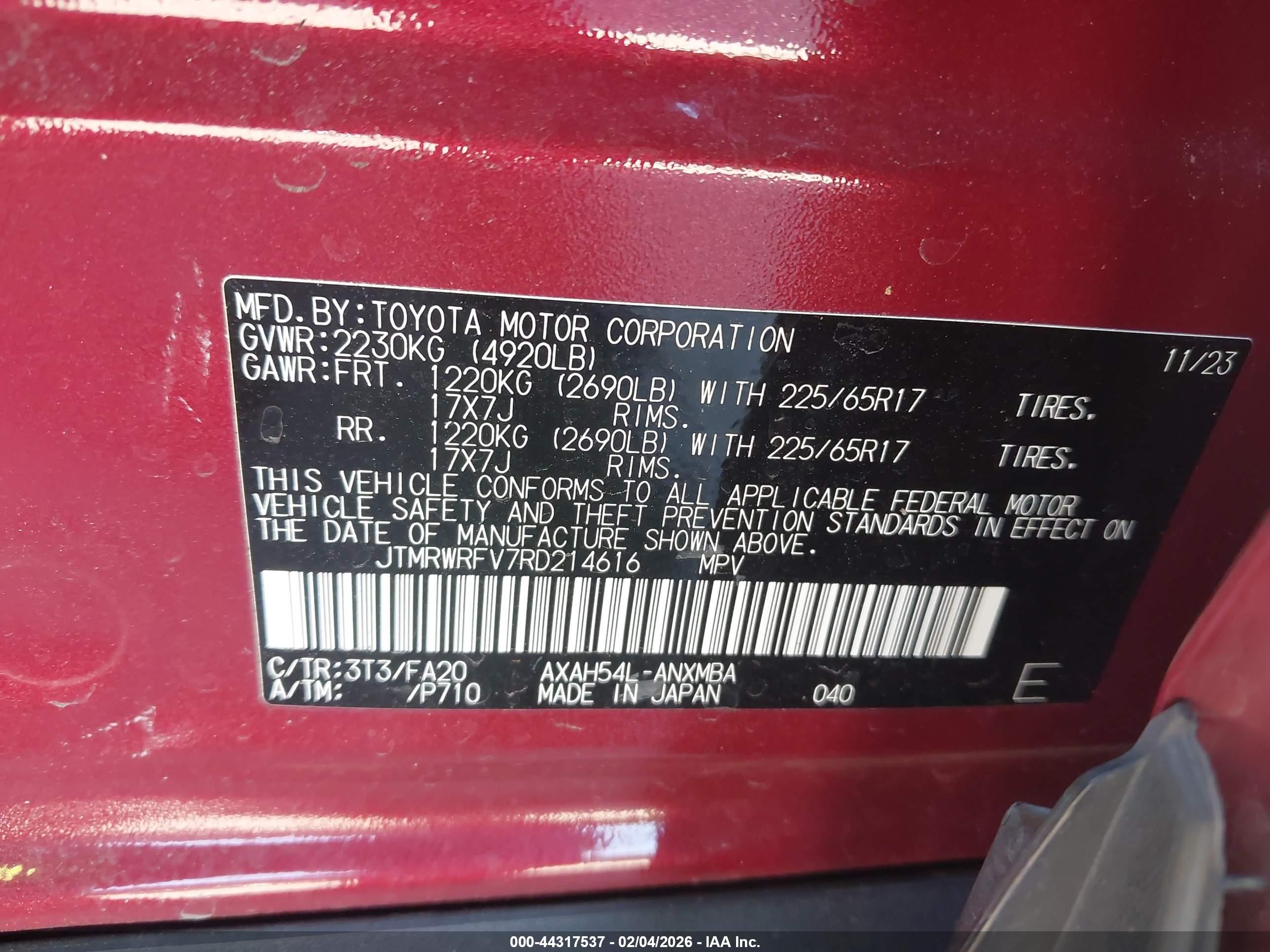 TOYOTA RAV4 image 9