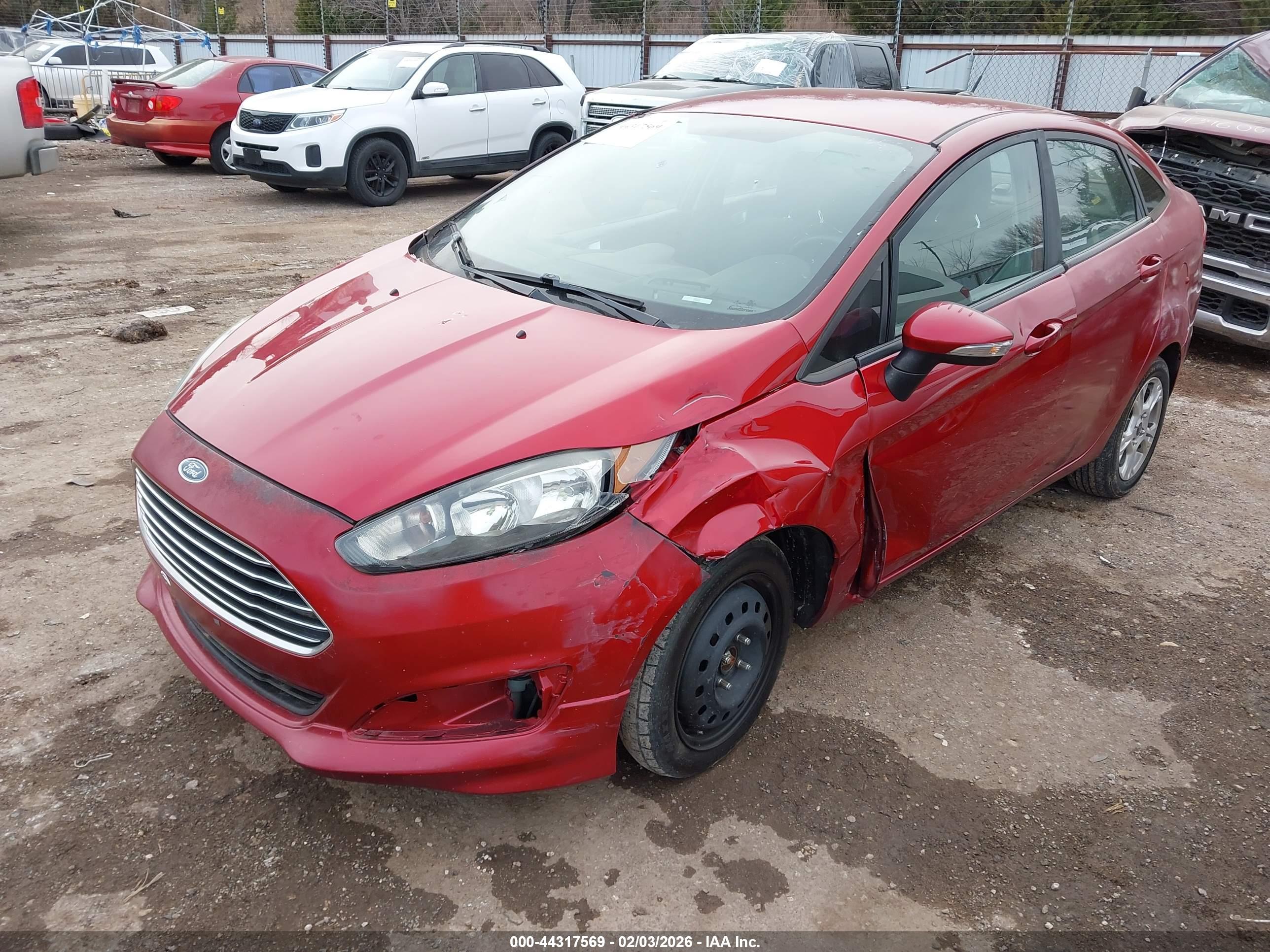 FORD FIESTA image 2