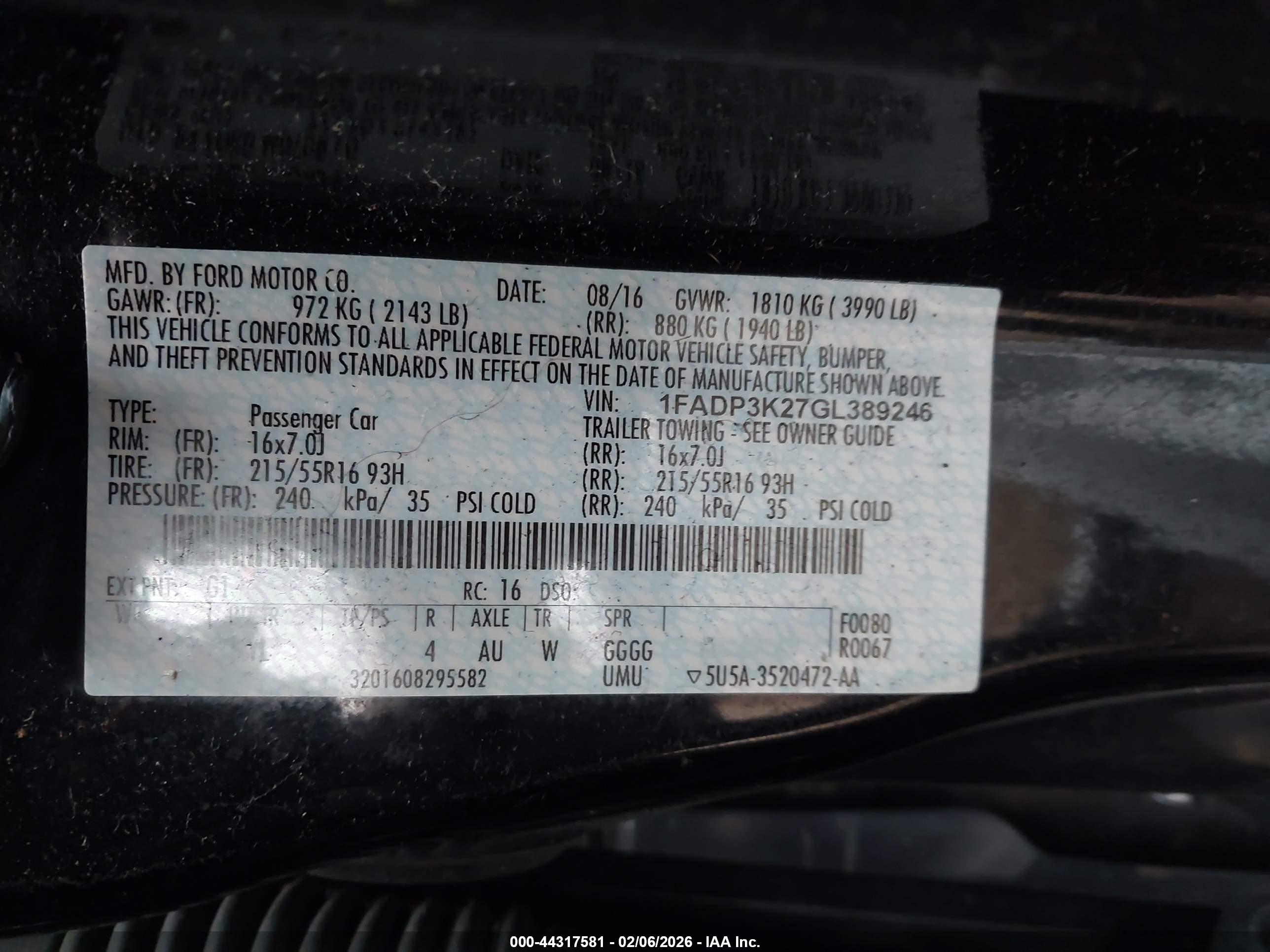 FORD FOCUS image 9