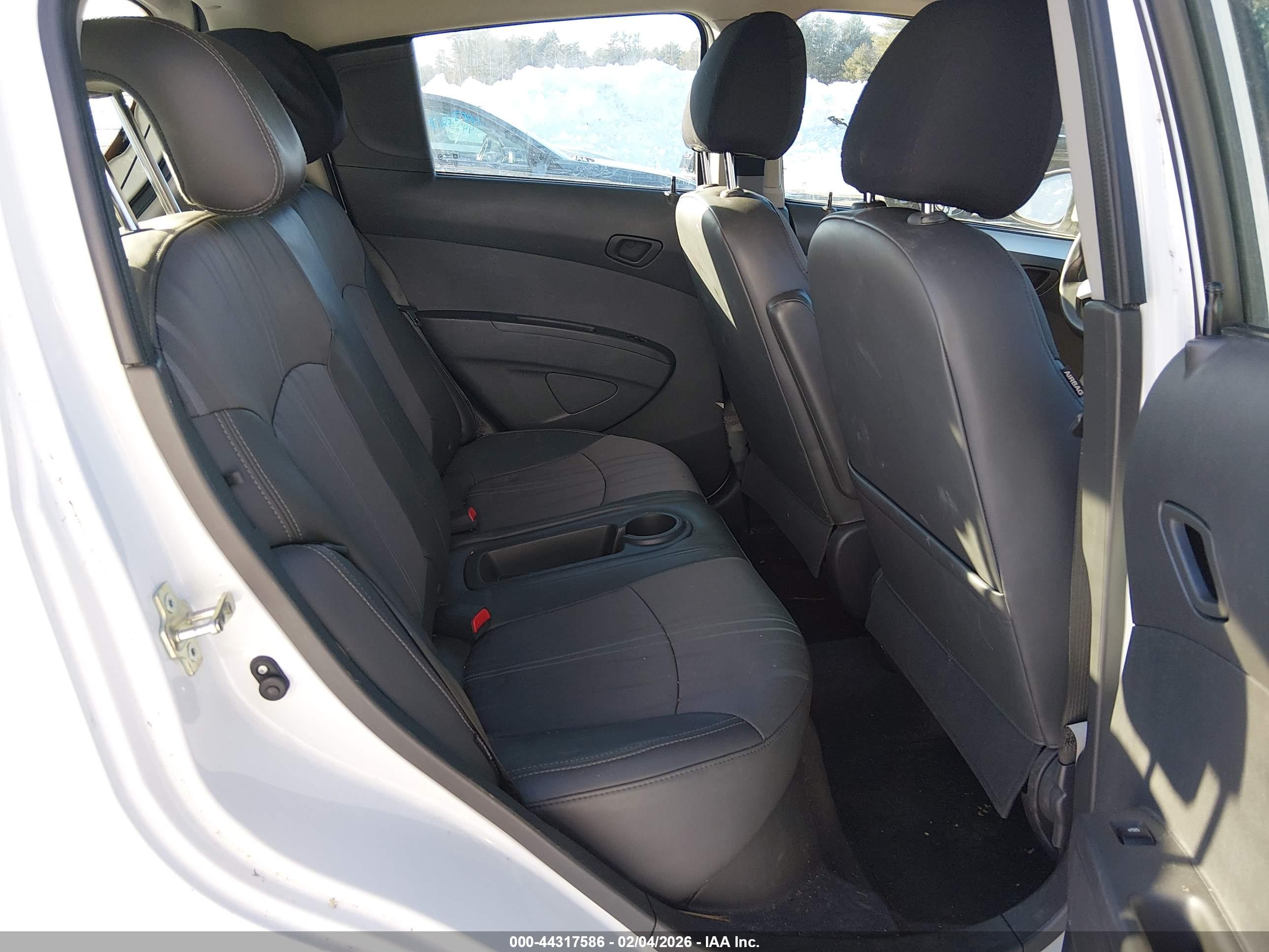 CHEVROLET SPARK image 8