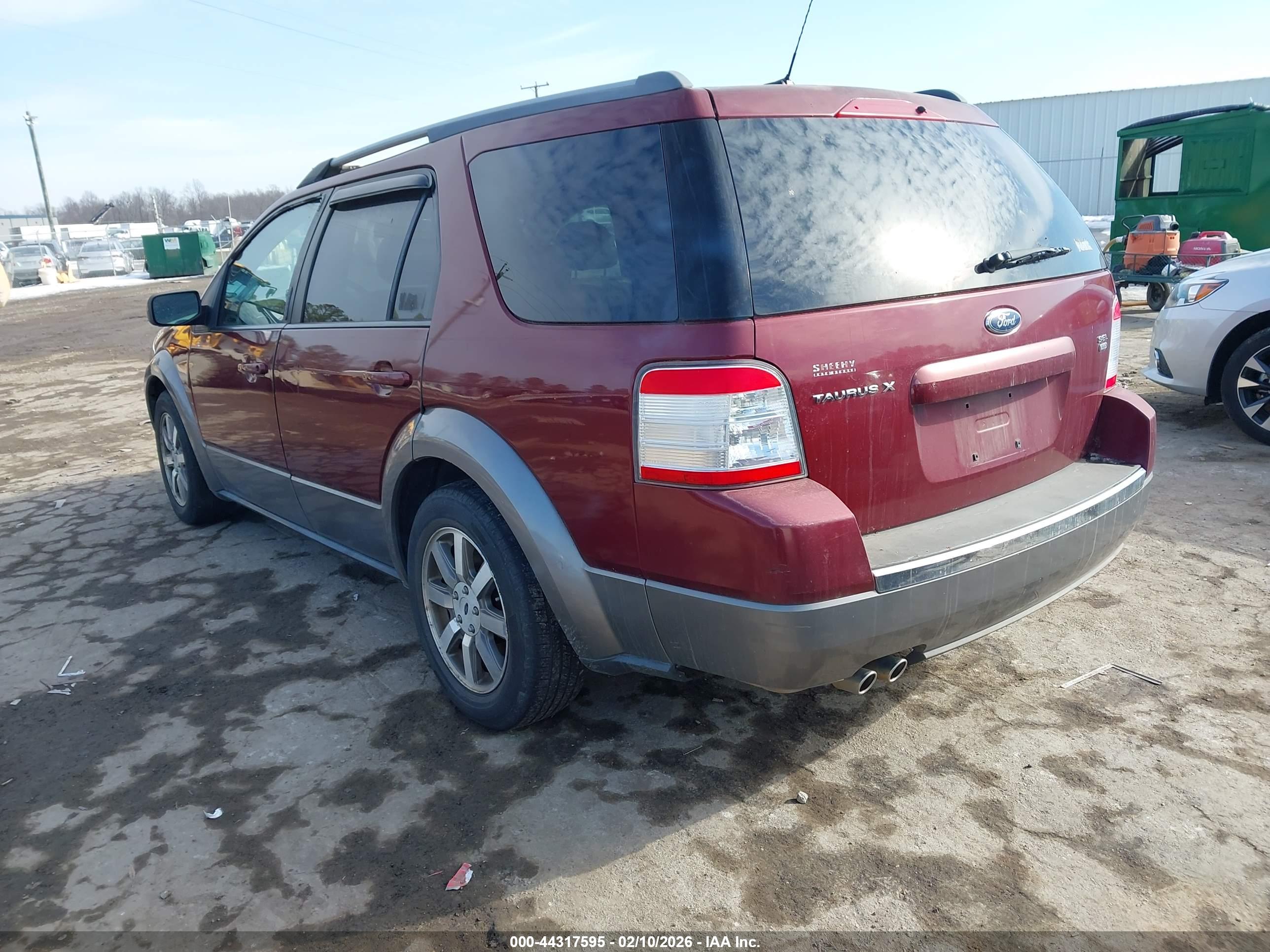FORD TAURUS image 3