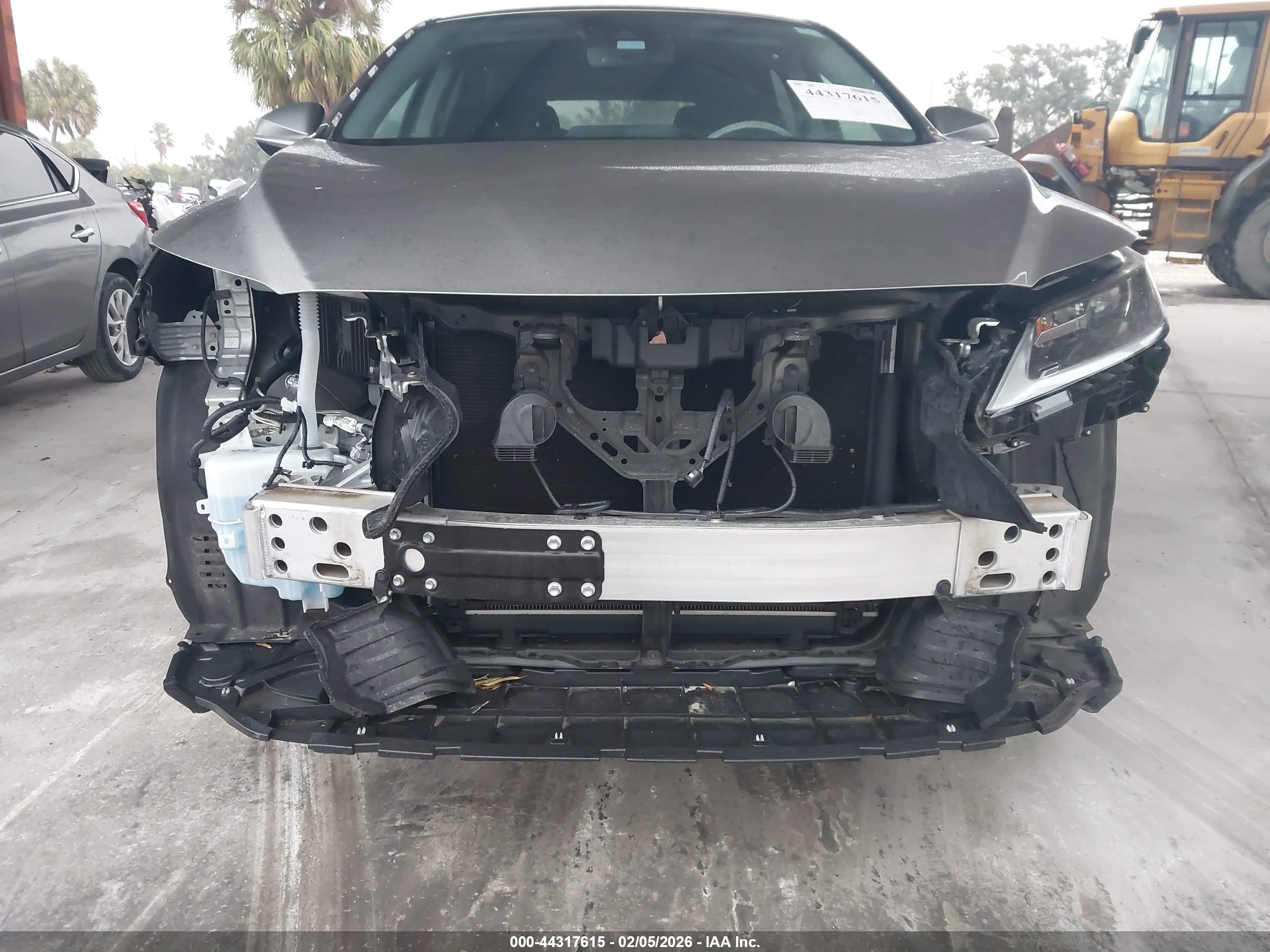LEXUS RX image 6
