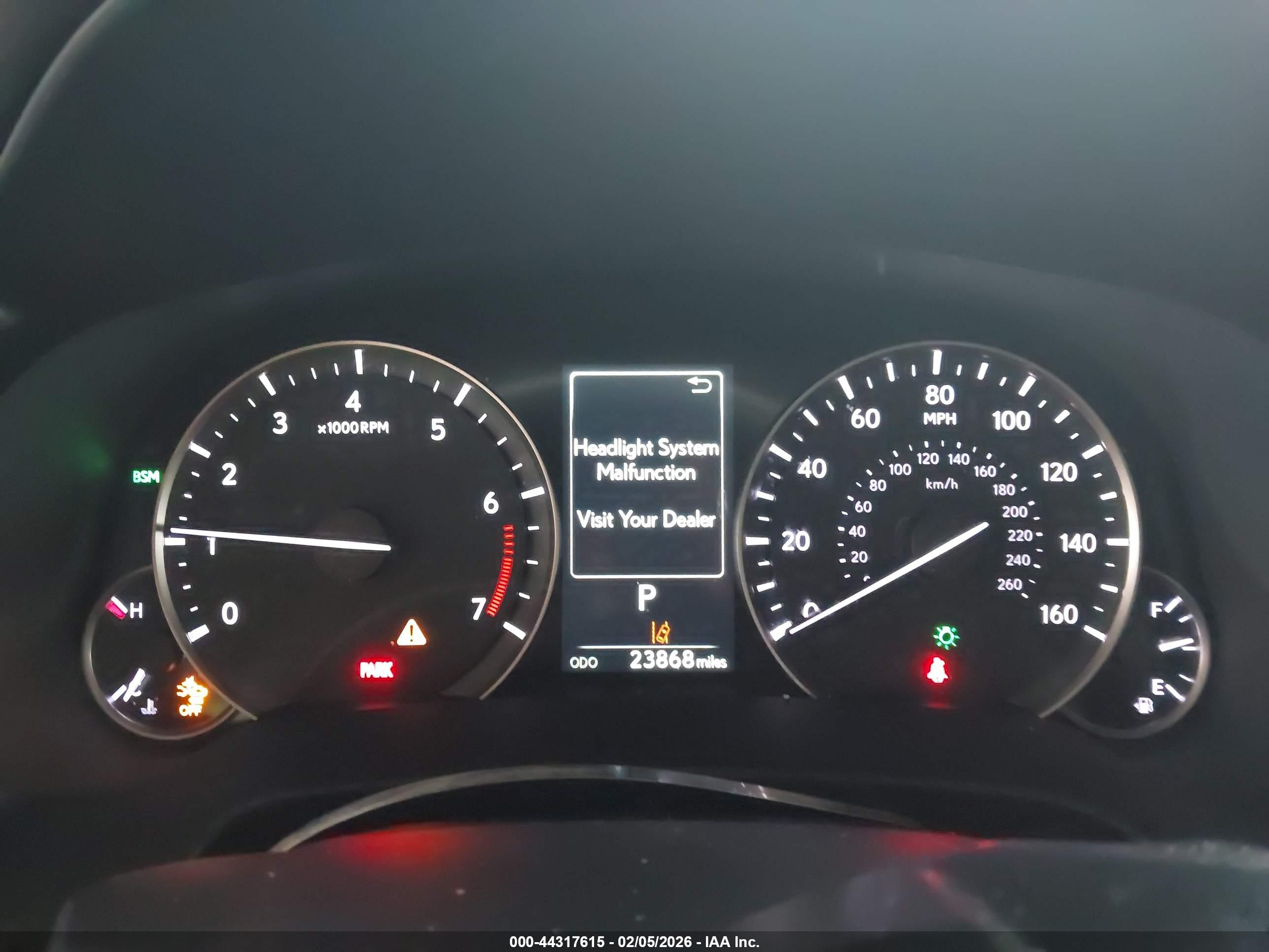 LEXUS RX image 7