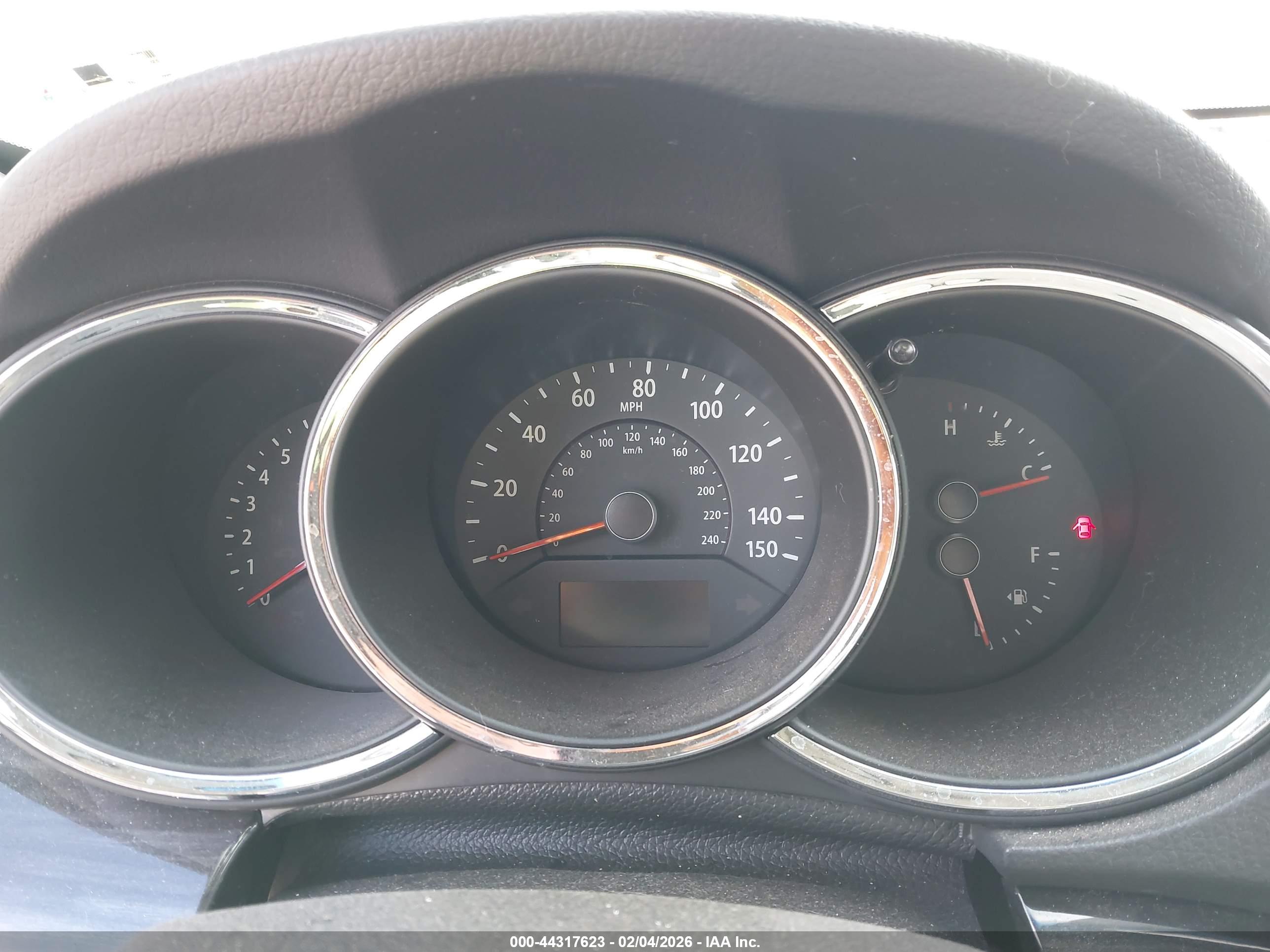 KIA SORENTO image 7