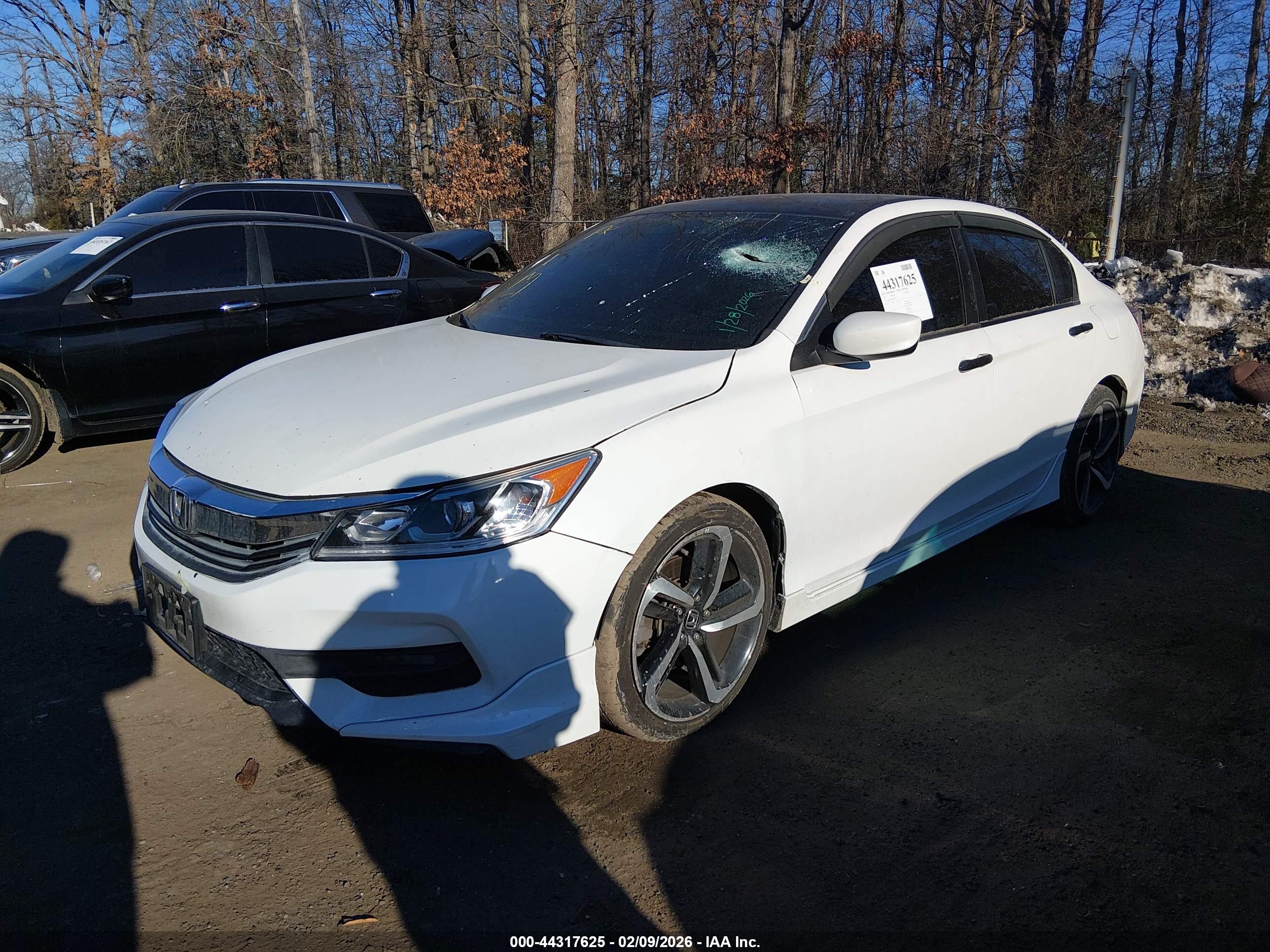 HONDA ACCORD image 2