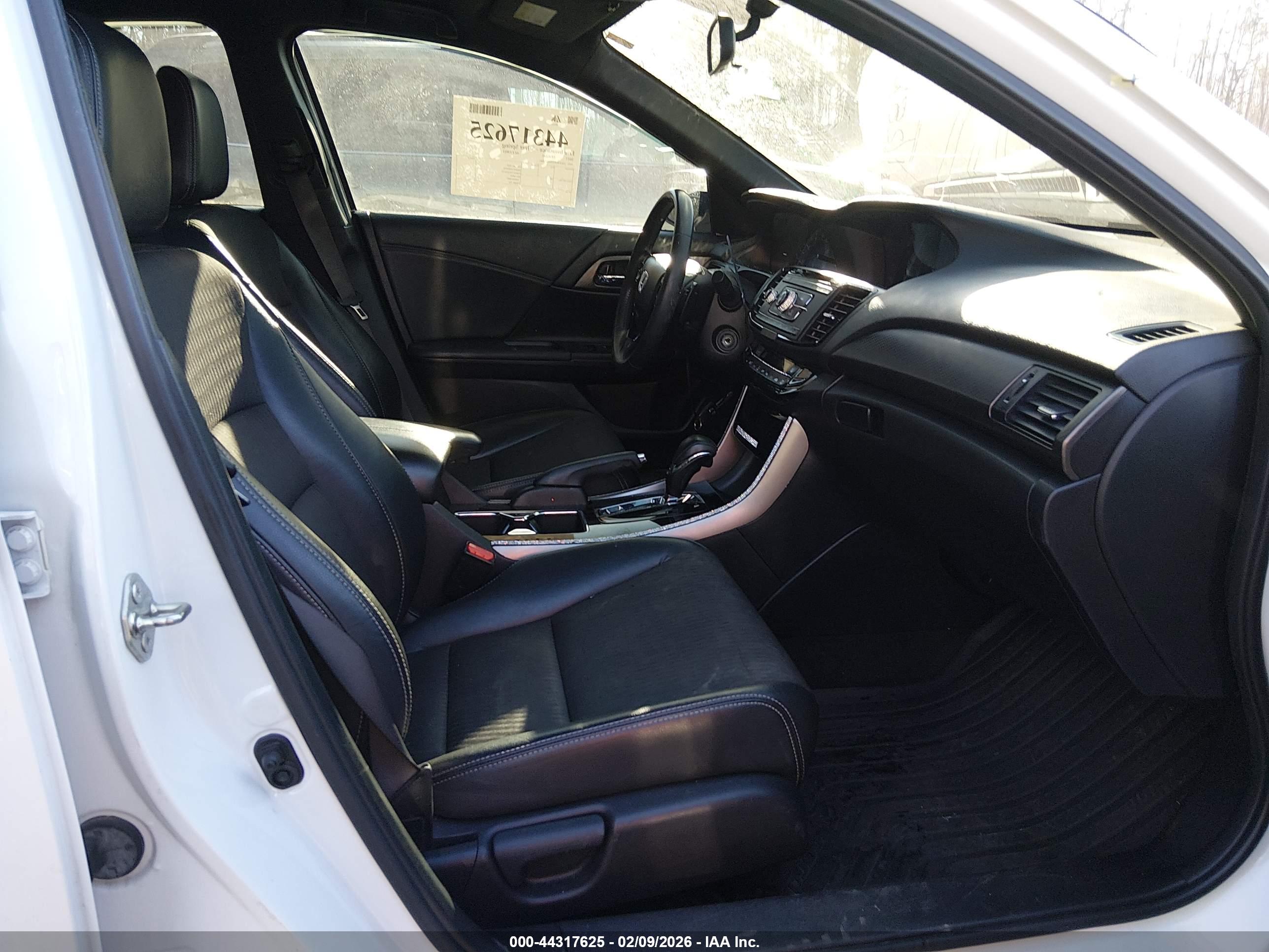 HONDA ACCORD image 5