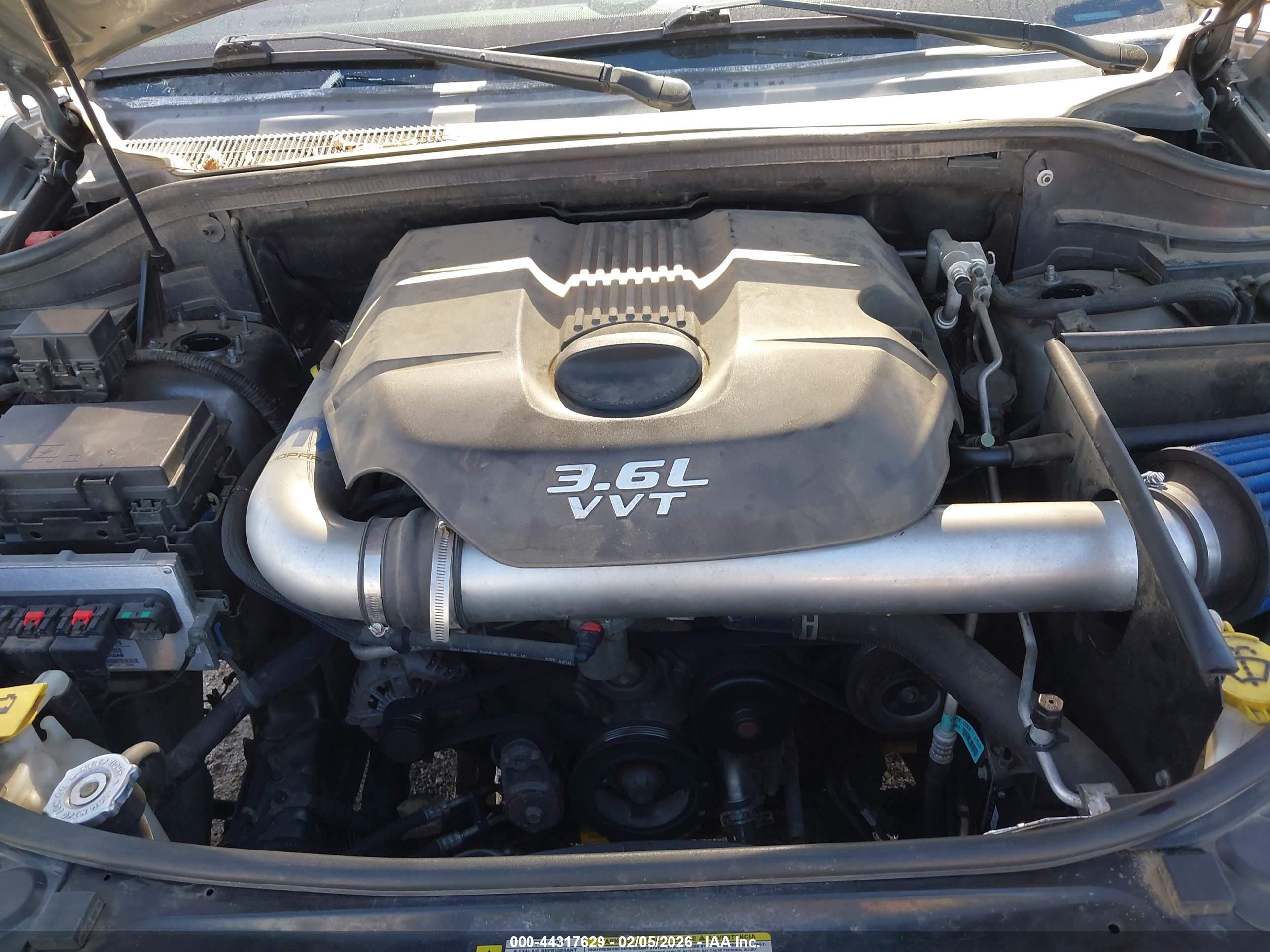 JEEP GRAND image 10