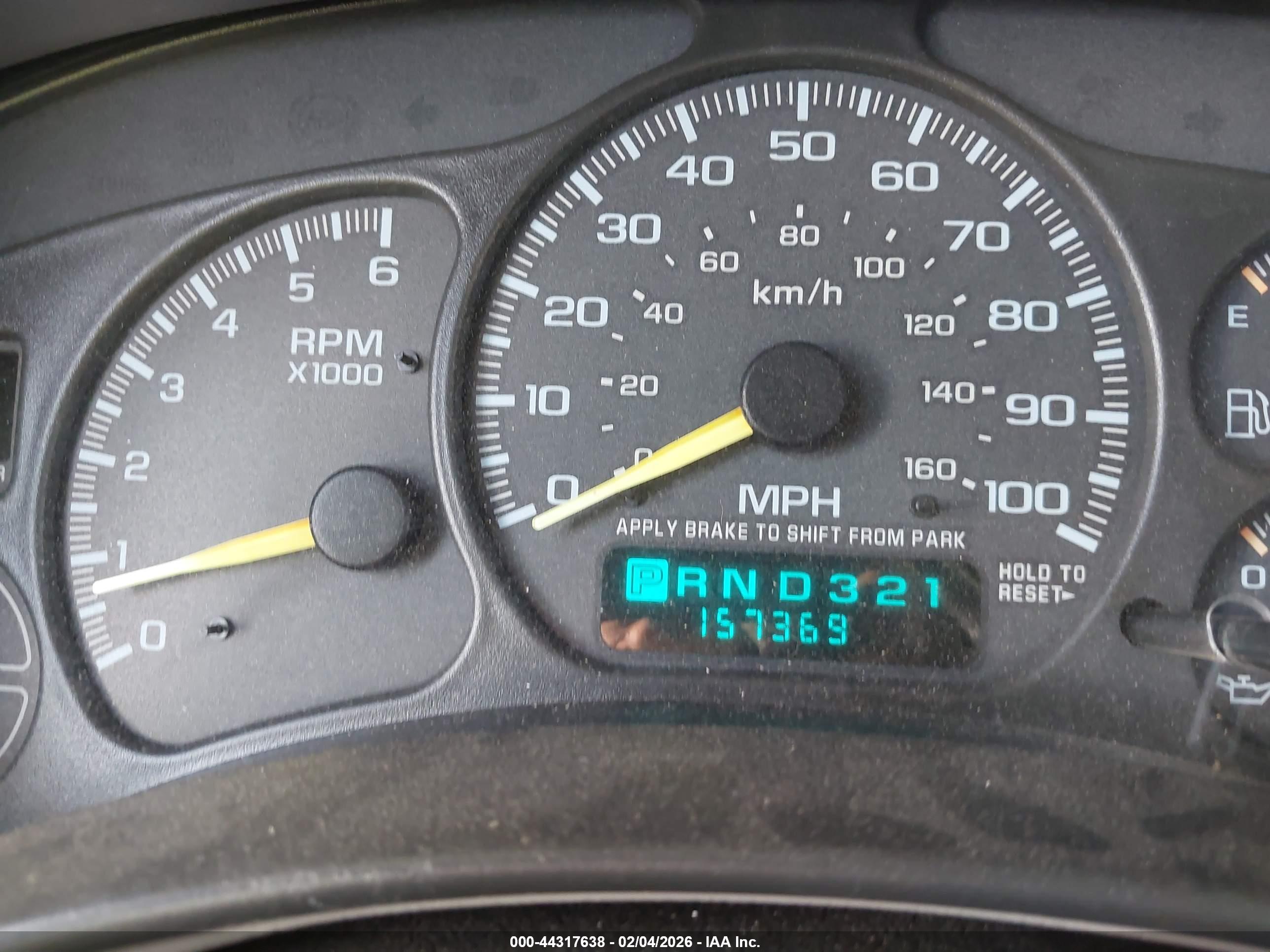 CHEVROLET SILVERADO image 7