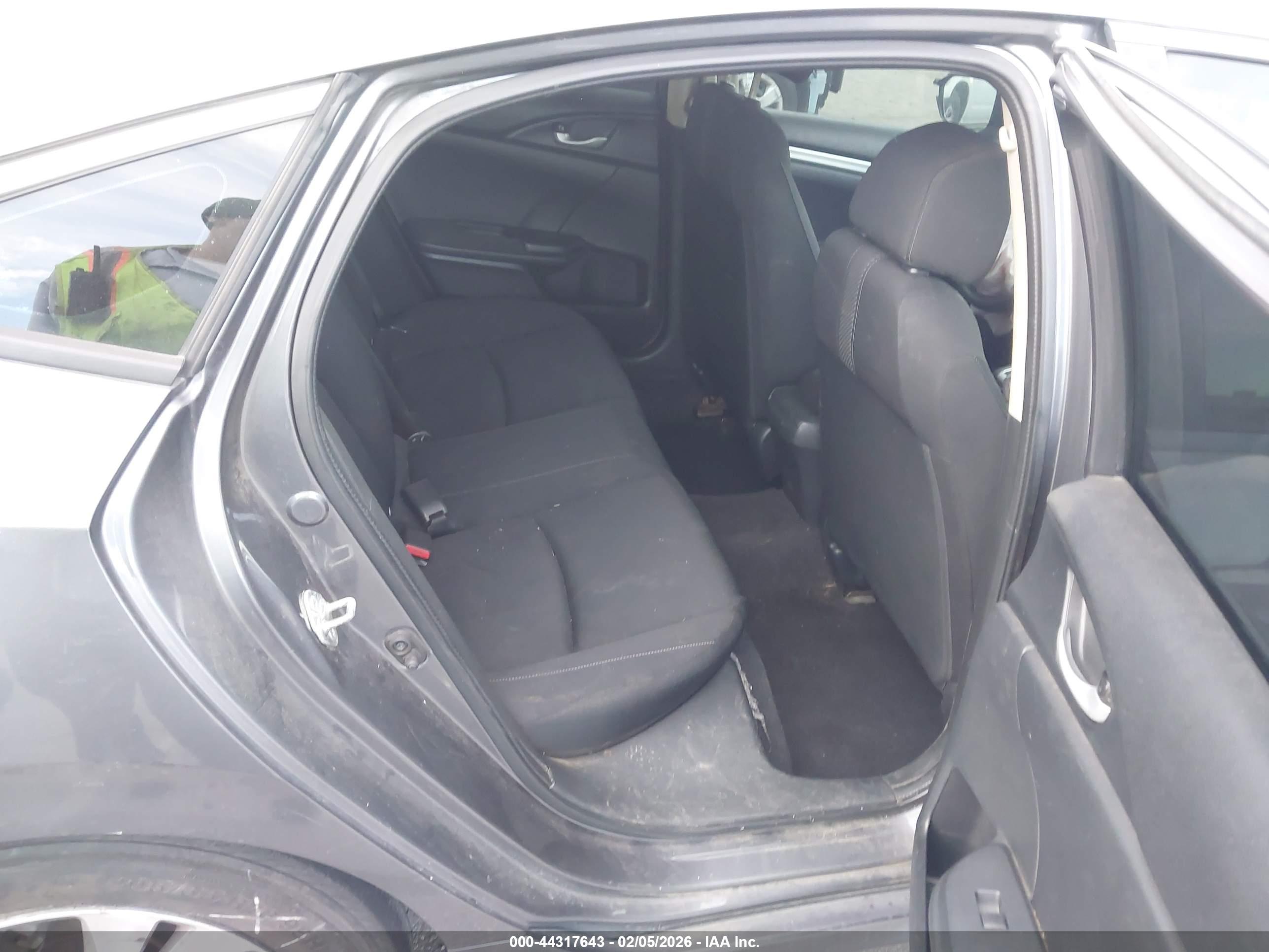 HONDA CIVIC image 8