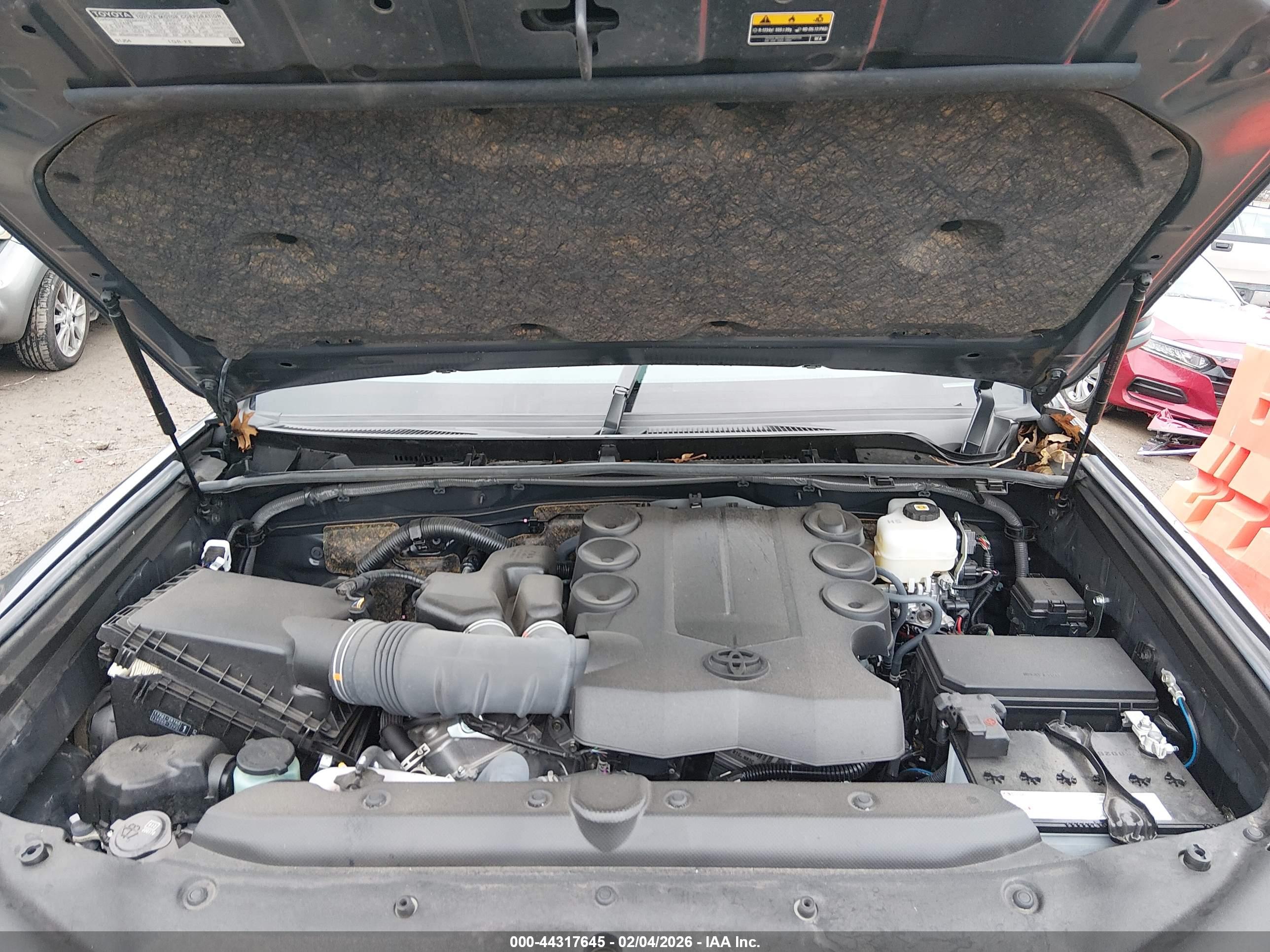 TOYOTA 4RUNNER image 10