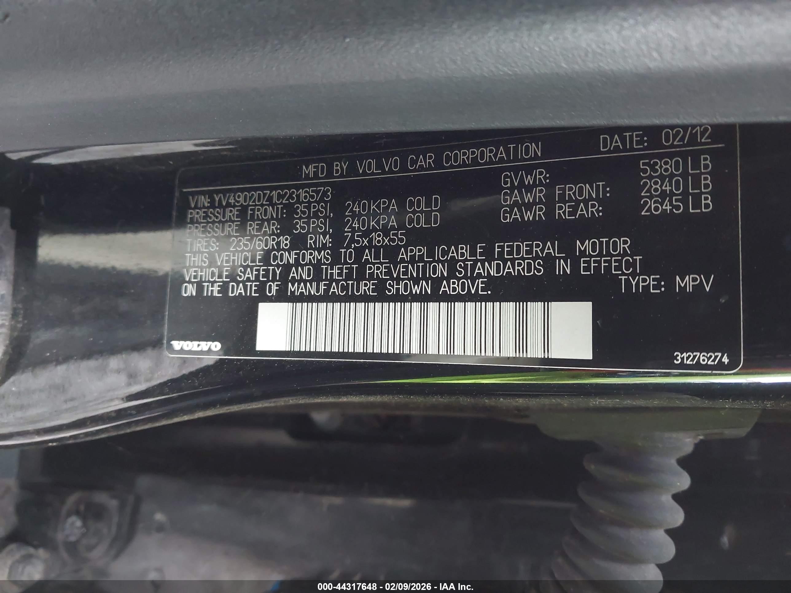 VOLVO XC60 image 9