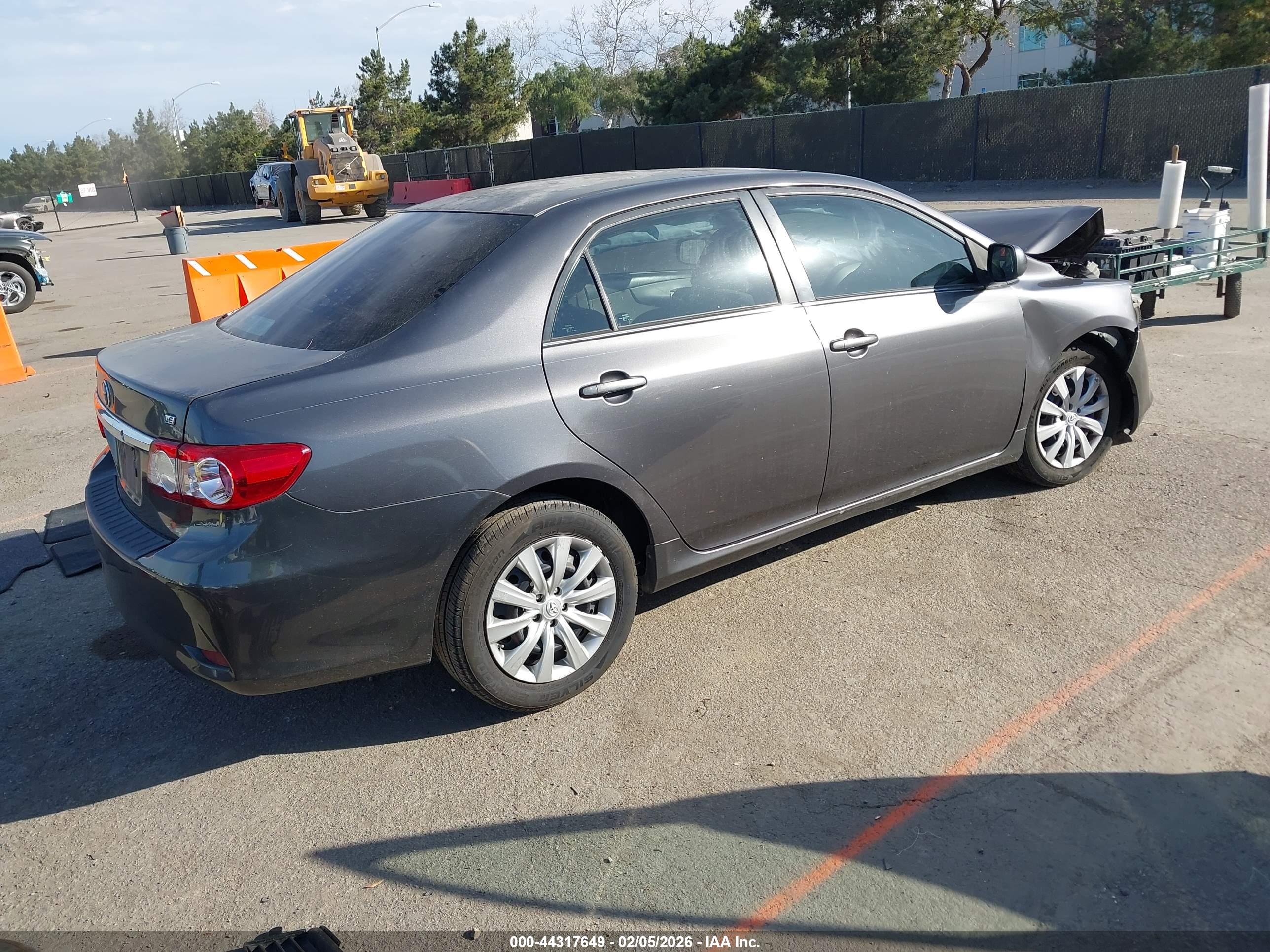 TOYOTA COROLLA image 4
