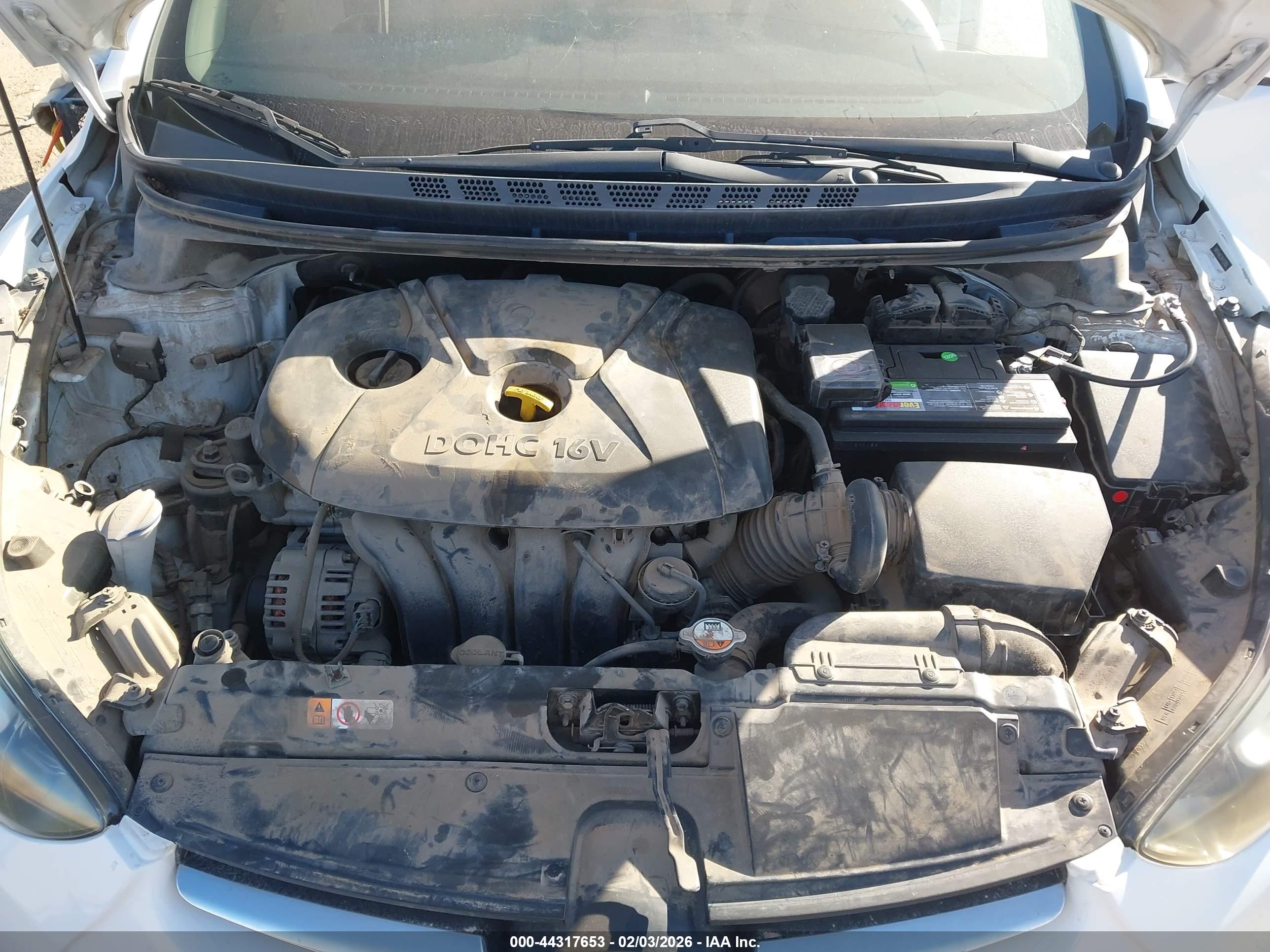 HYUNDAI ELANTRA image 10
