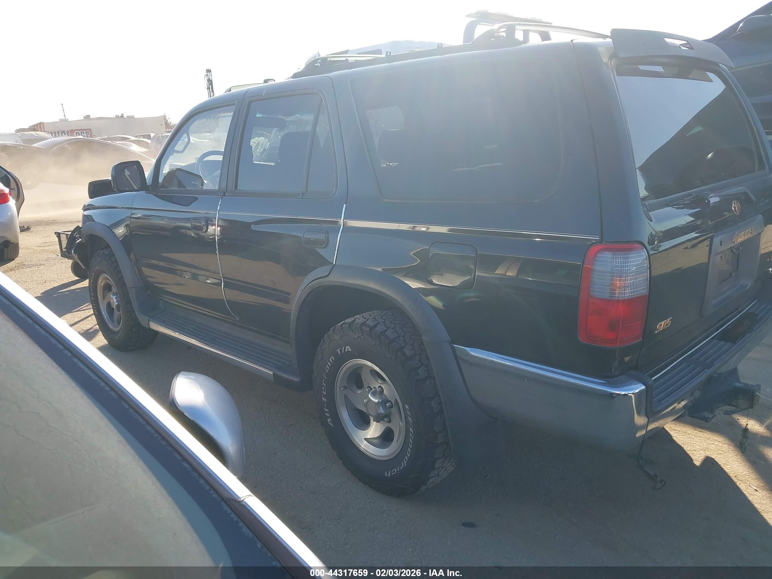 TOYOTA 4RUNNER image 3